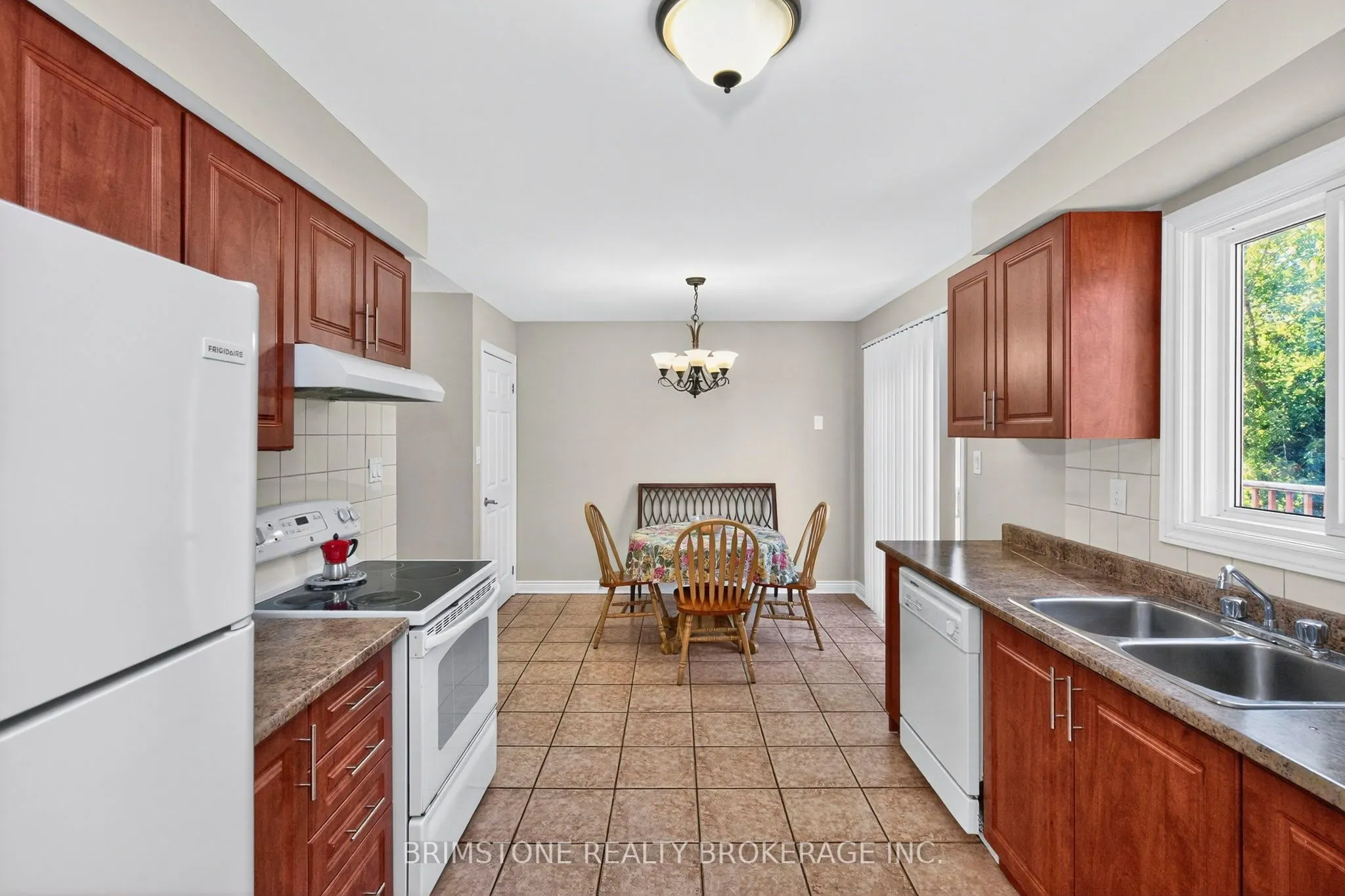 16 Northgate Drive