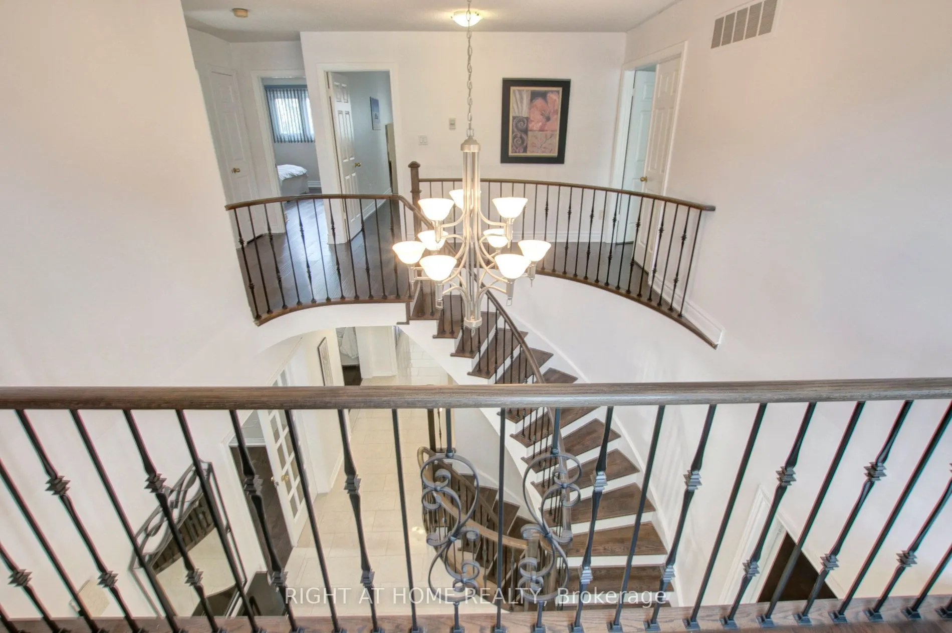 53 Waltham Crescent