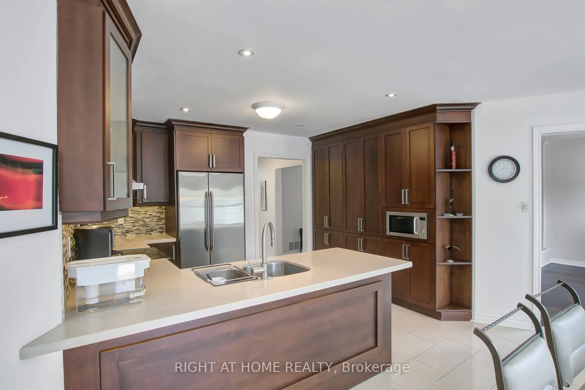 53 Waltham Crescent