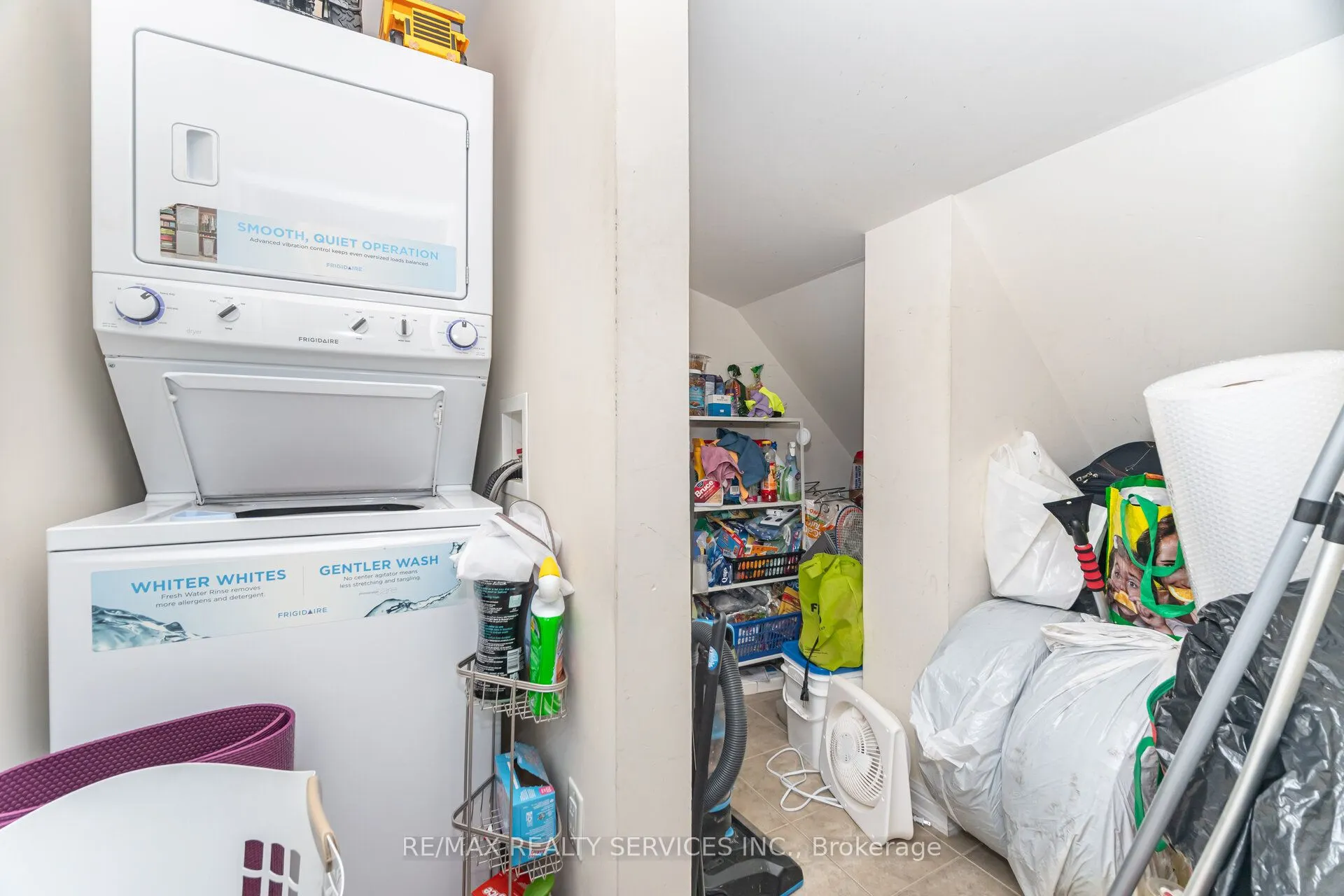 9589 Keele Street, #106