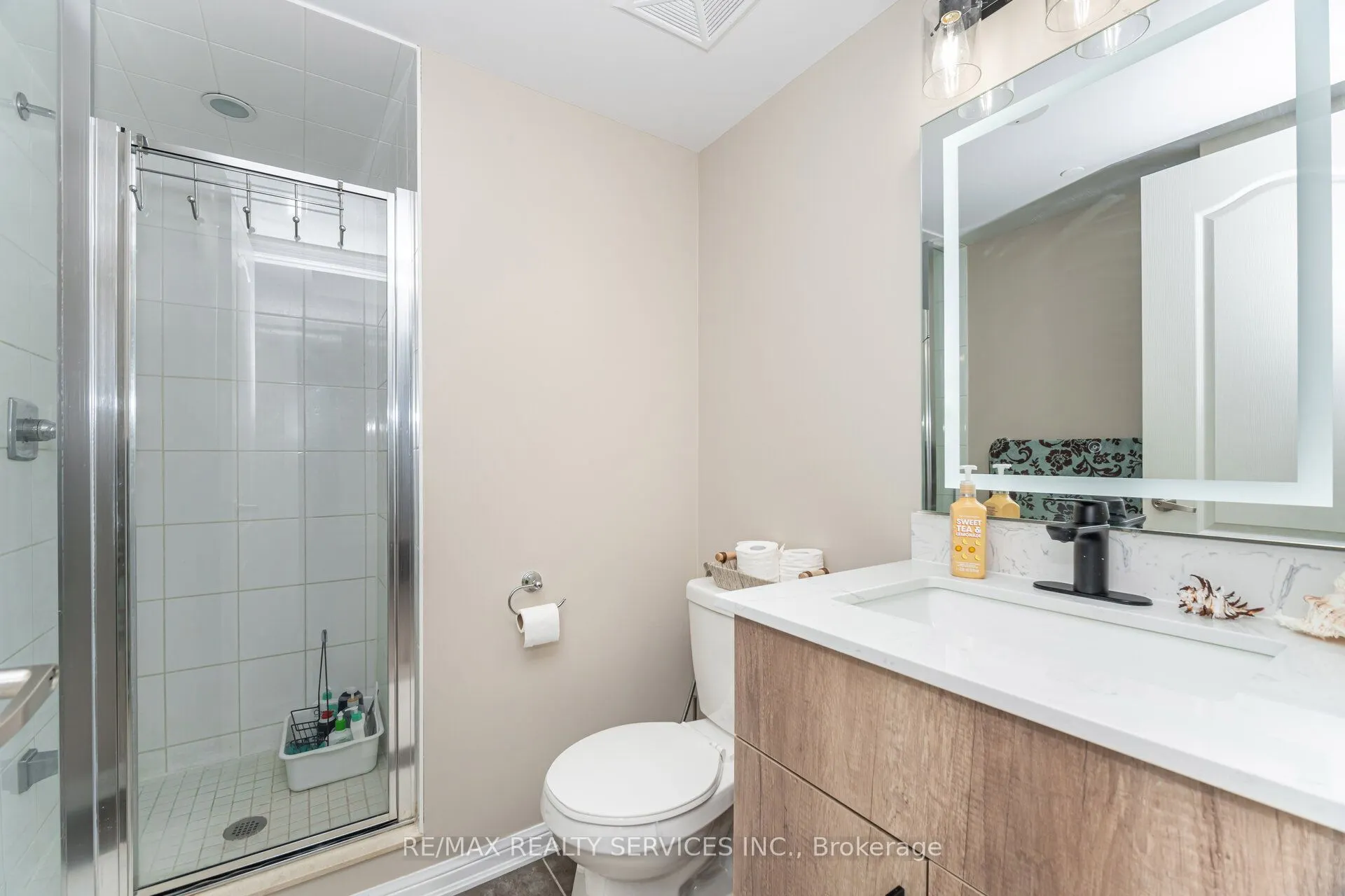 9589 Keele Street, #106