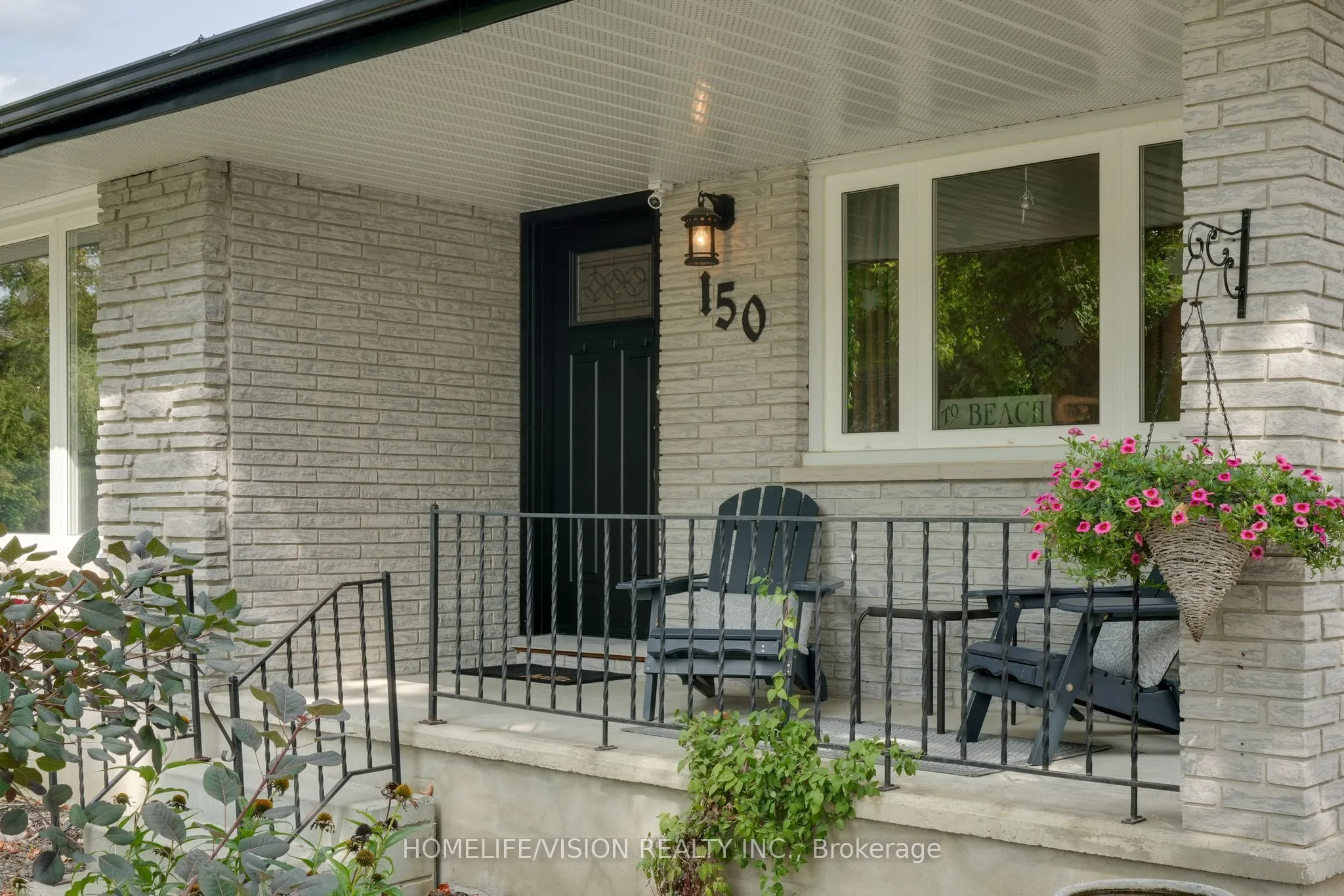150 St John Street