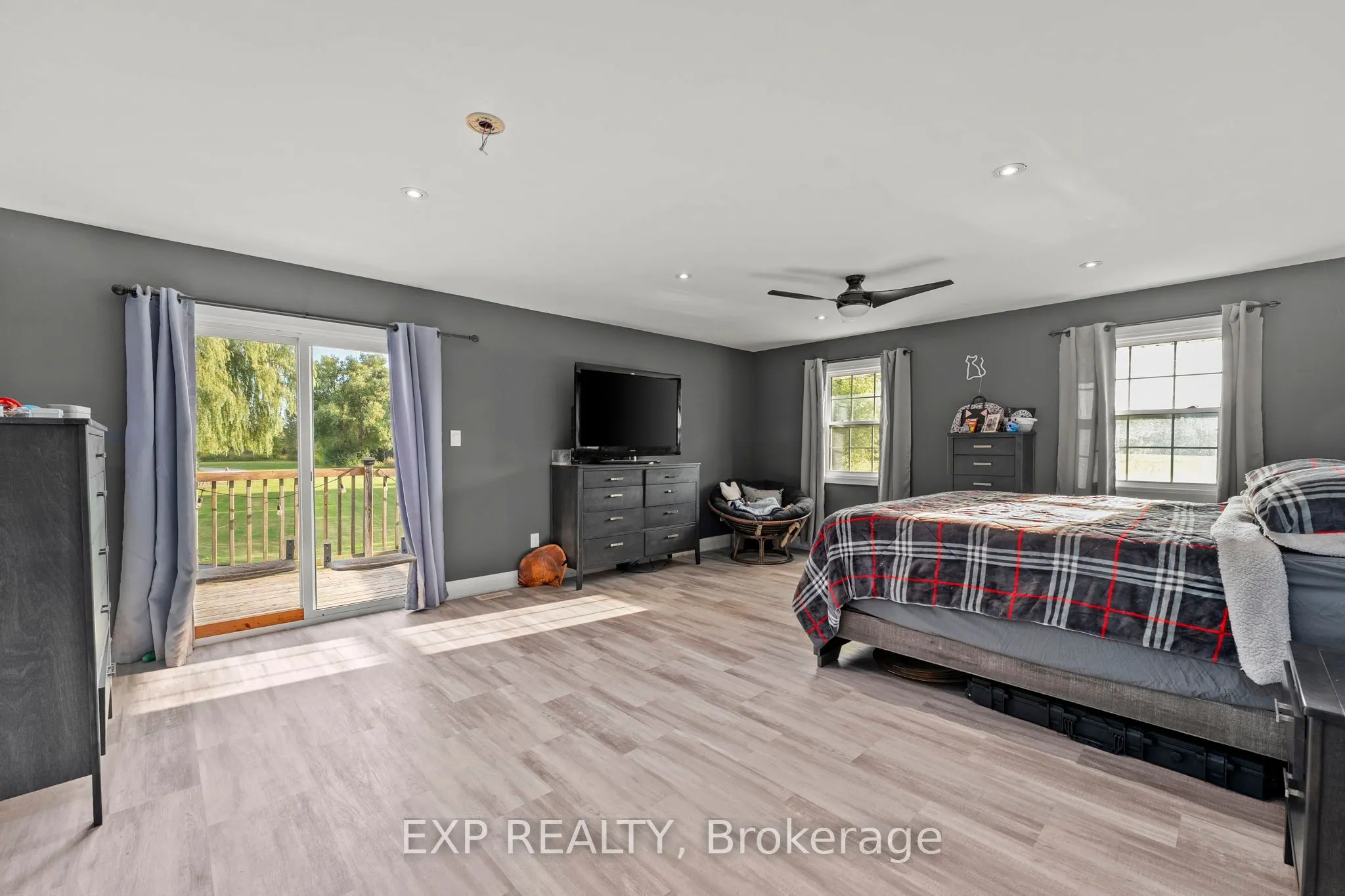 1109 Ravenshoe Road
