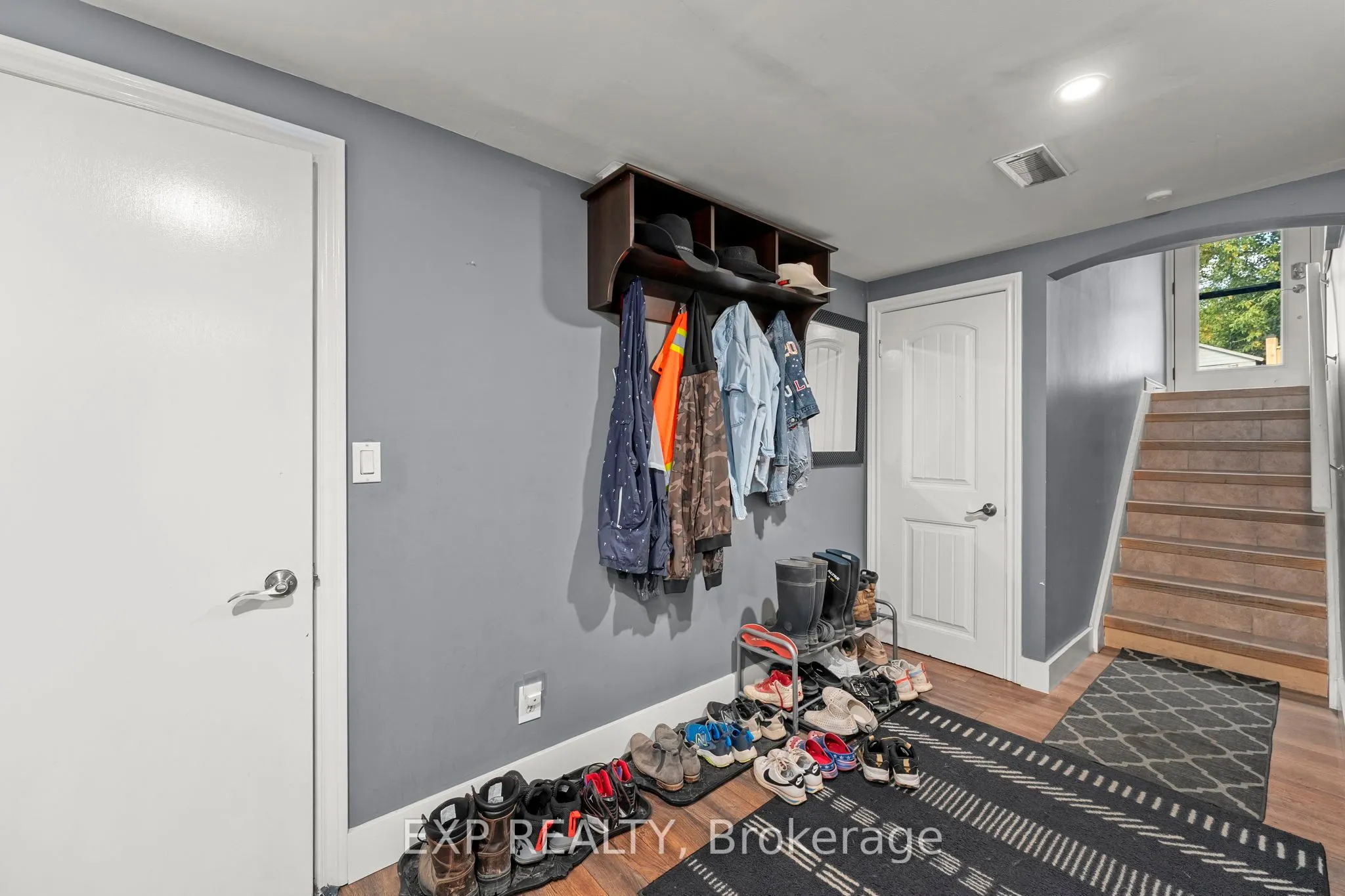 1109 Ravenshoe Road