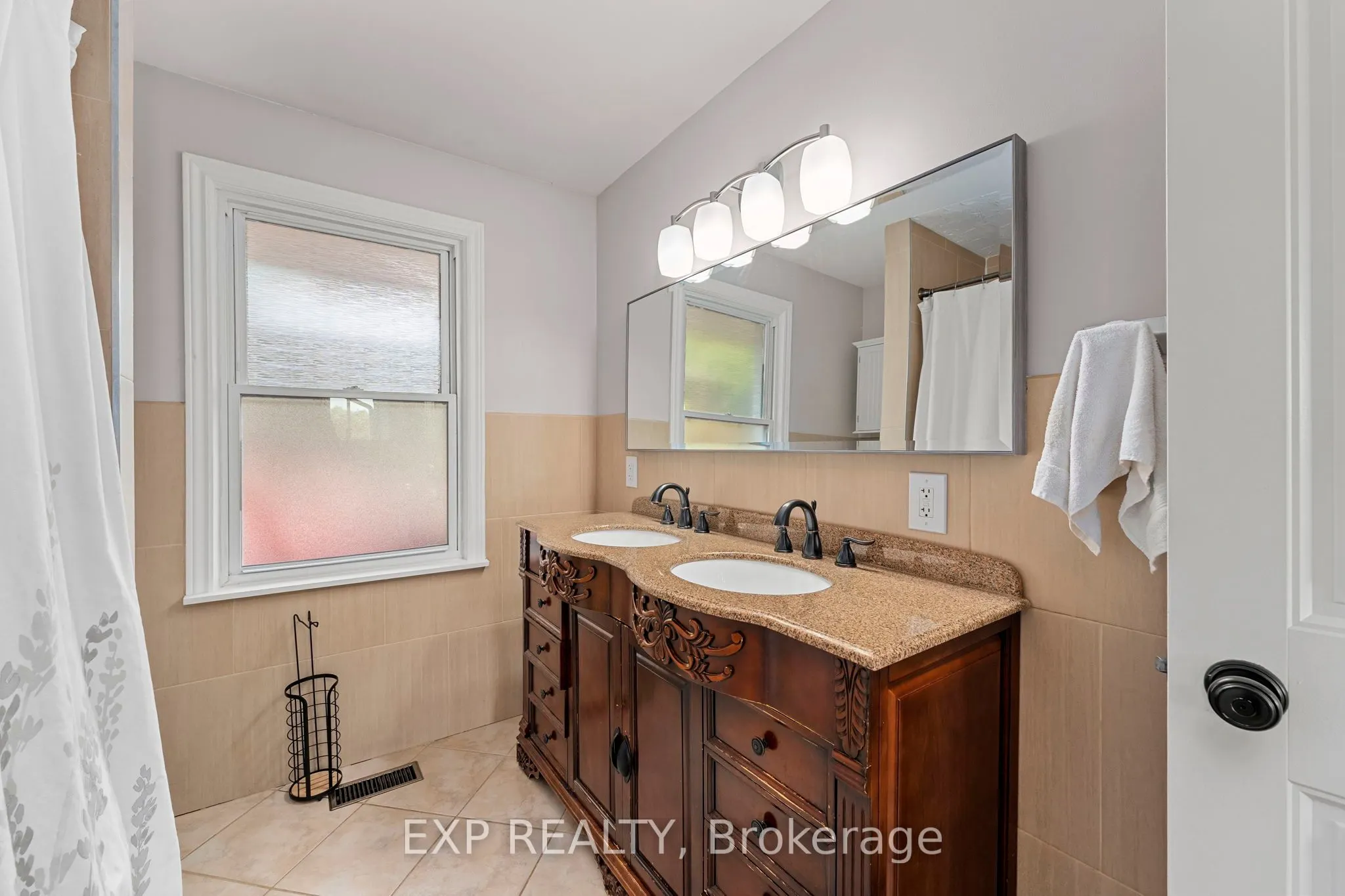 1109 Ravenshoe Road