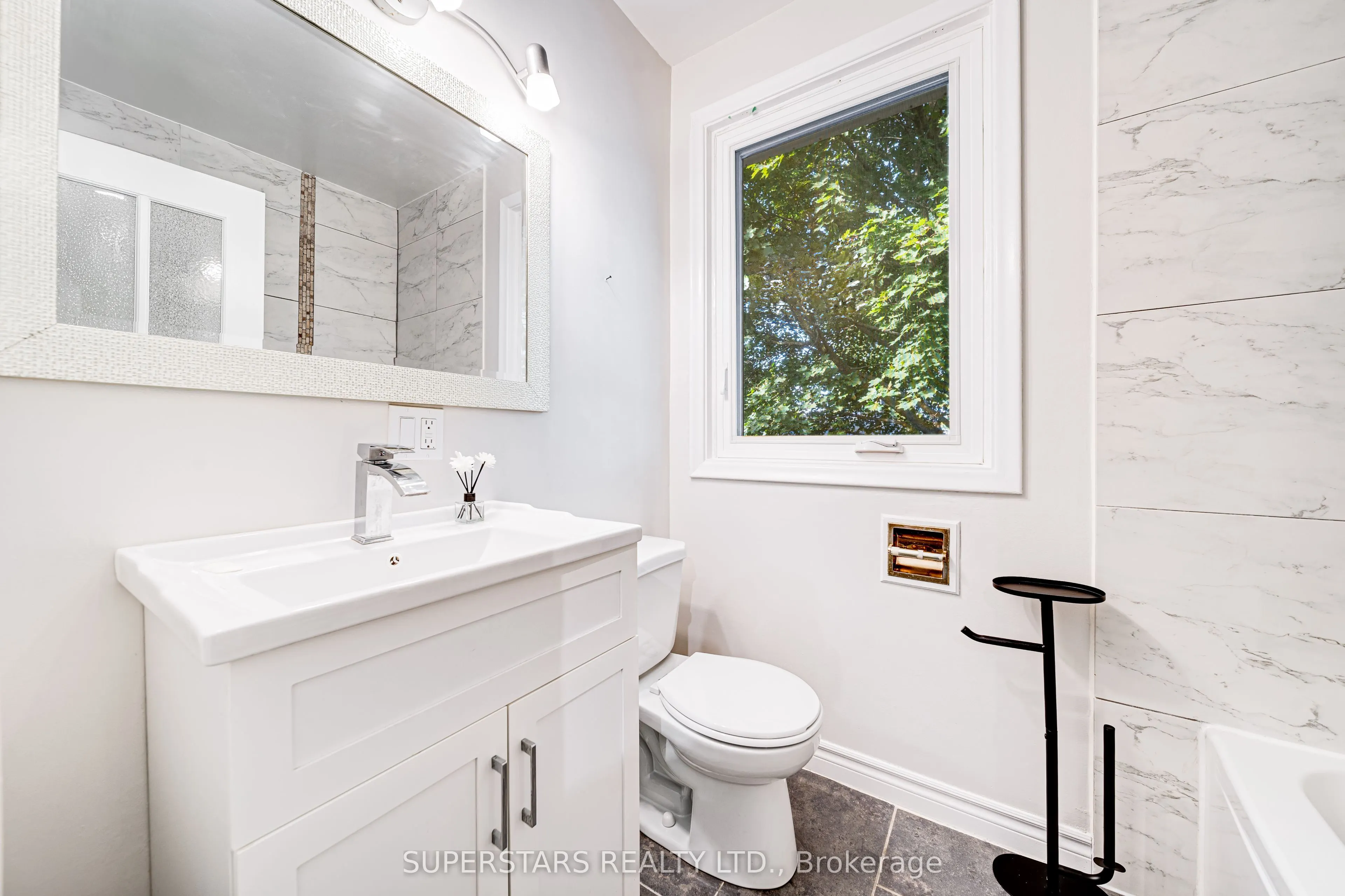 330 Neal Drive, #1 (Main & 2nd Floor)