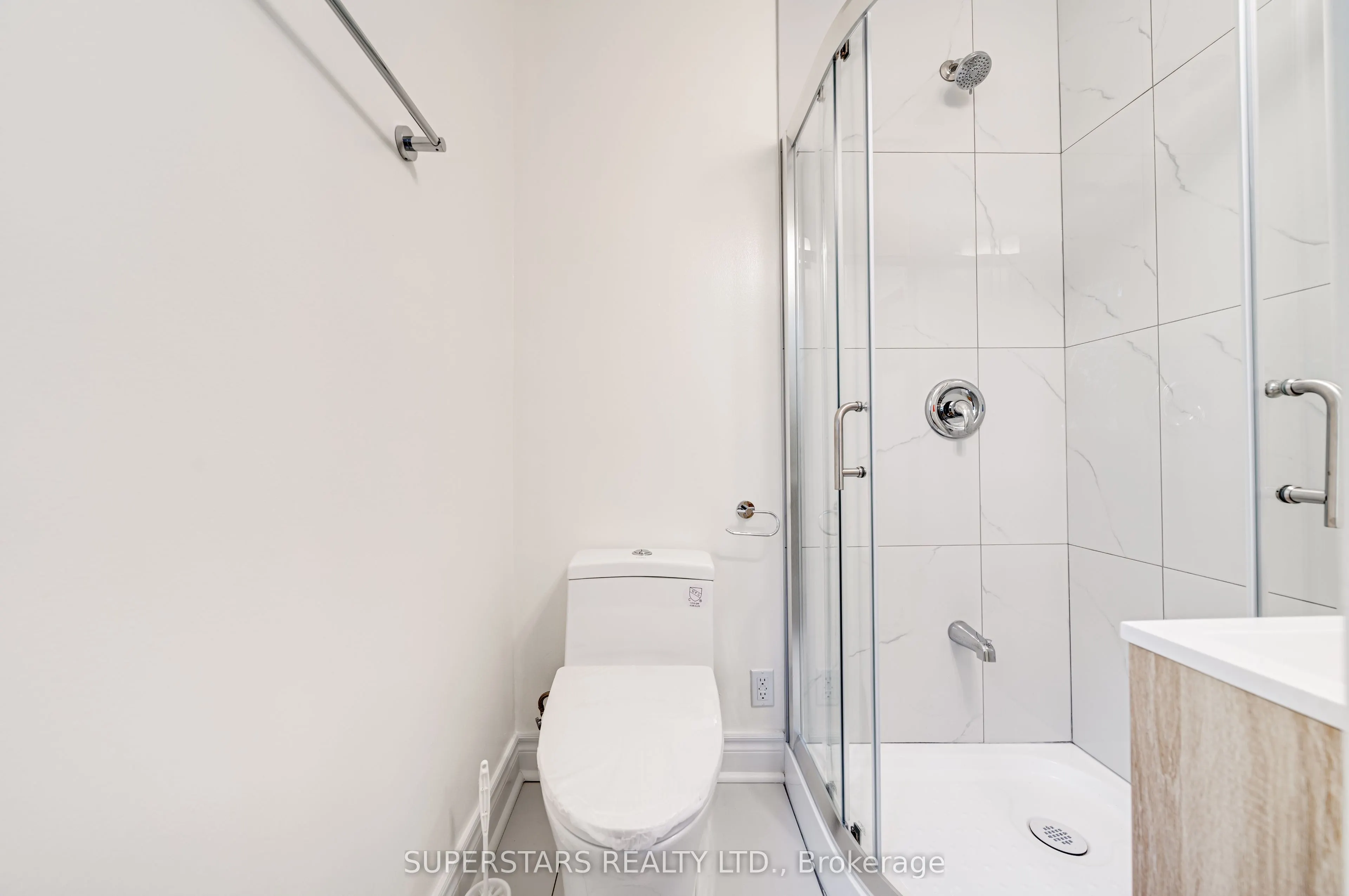 330 Neal Drive, #1 (Main & 2nd Floor)