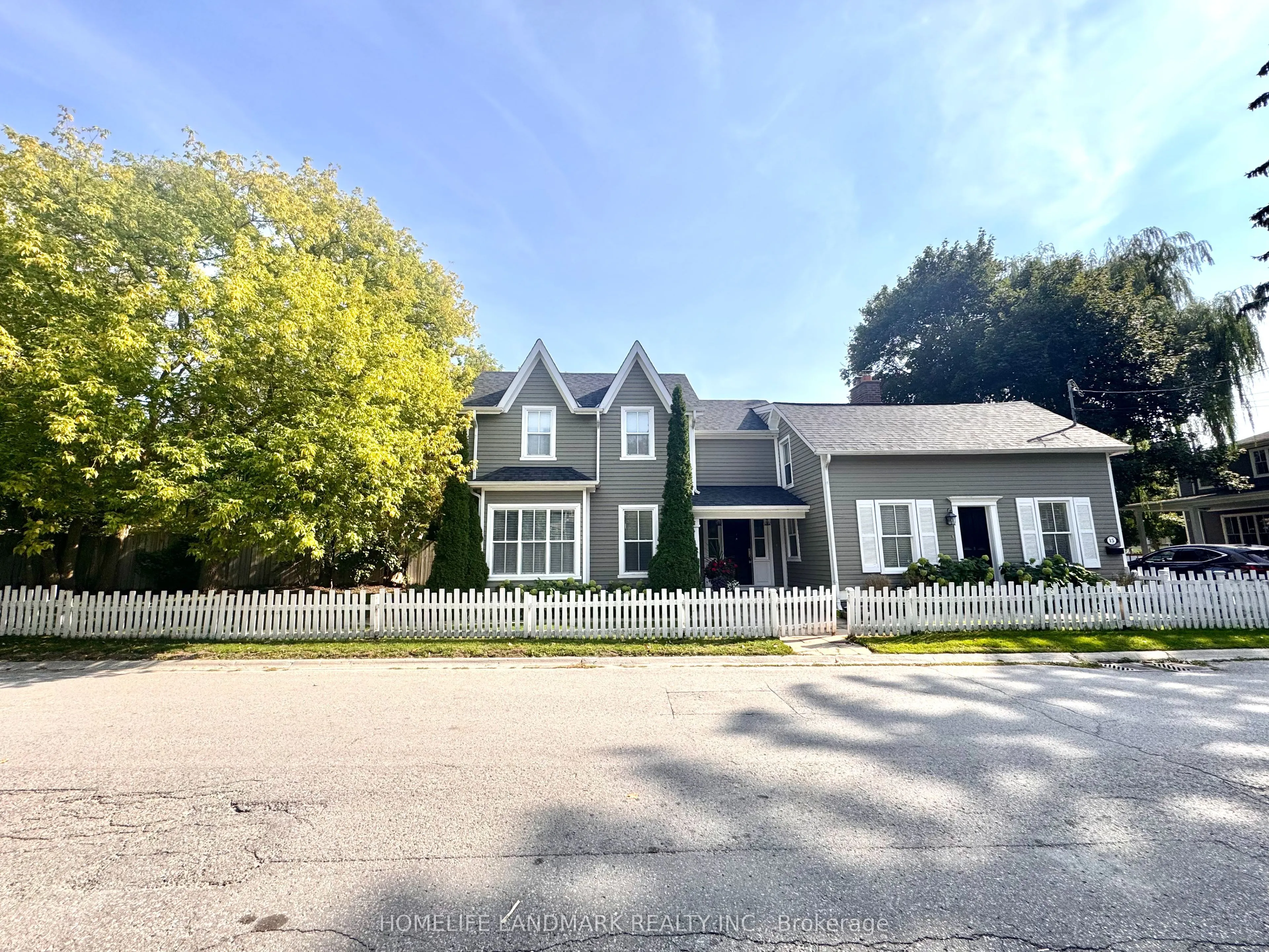 15 Station Lane