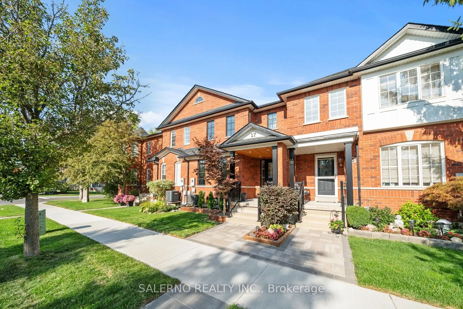 17 Castle Park Boulevard