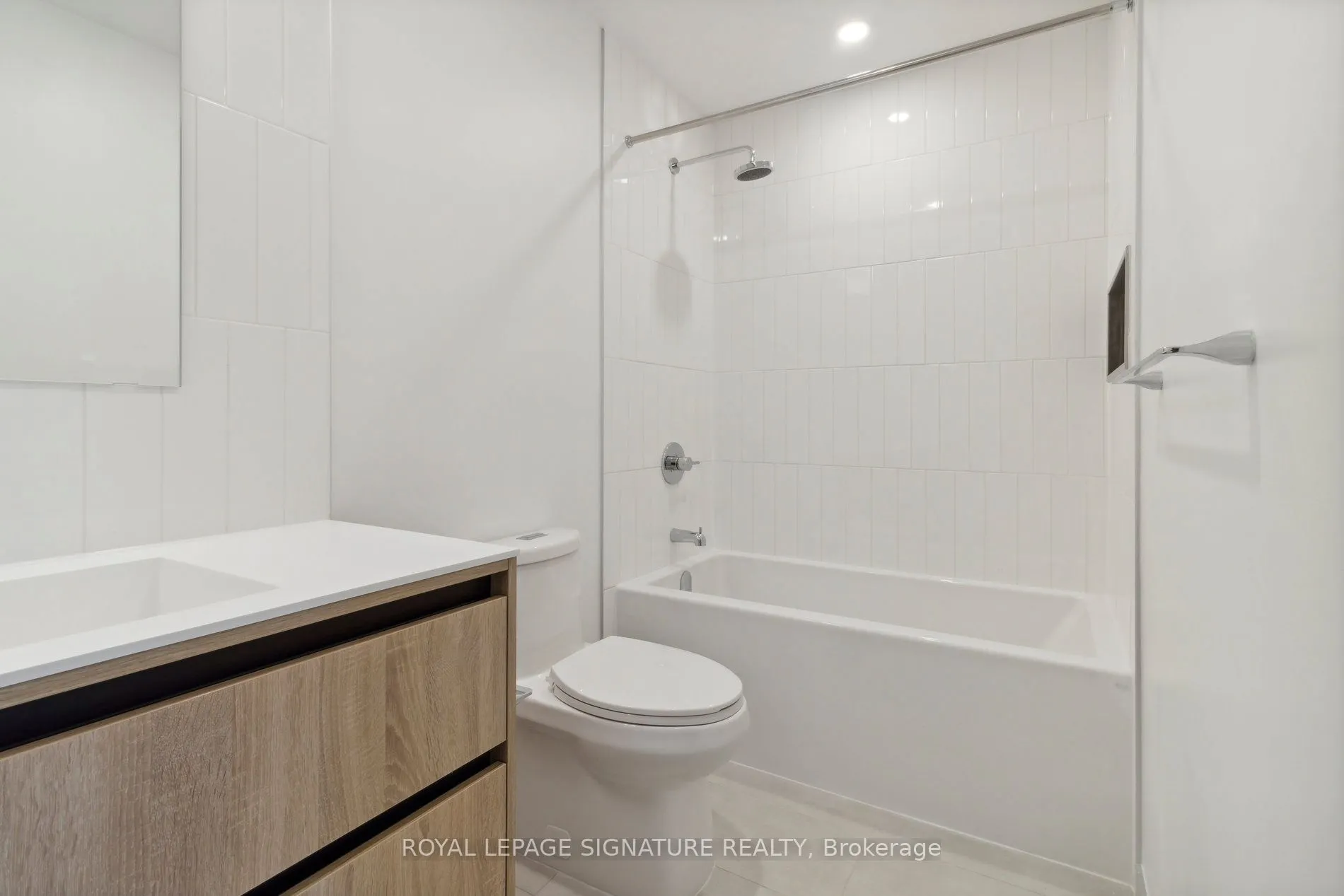 8 Beverley Glen Boulevard, #510