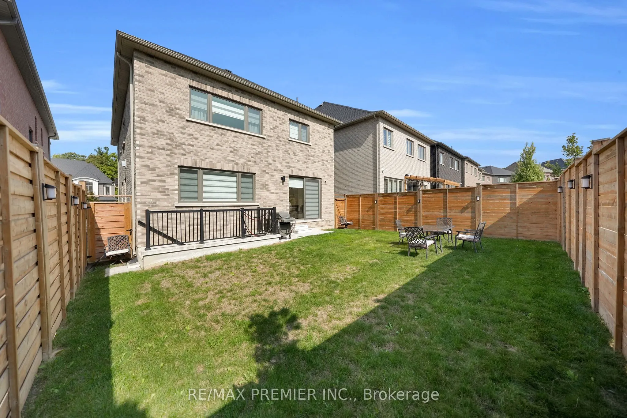 143 Cannes Avenue