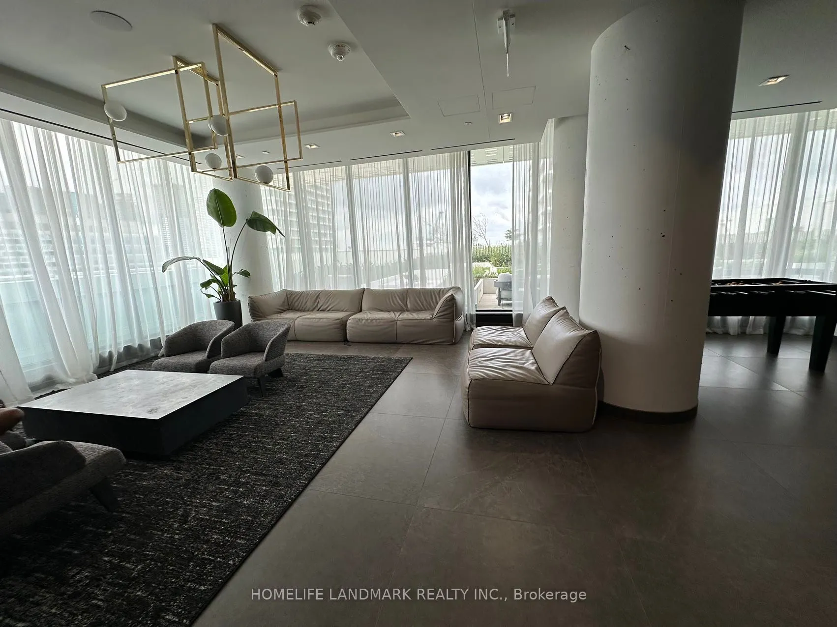 950 Portage Parkway, #3302