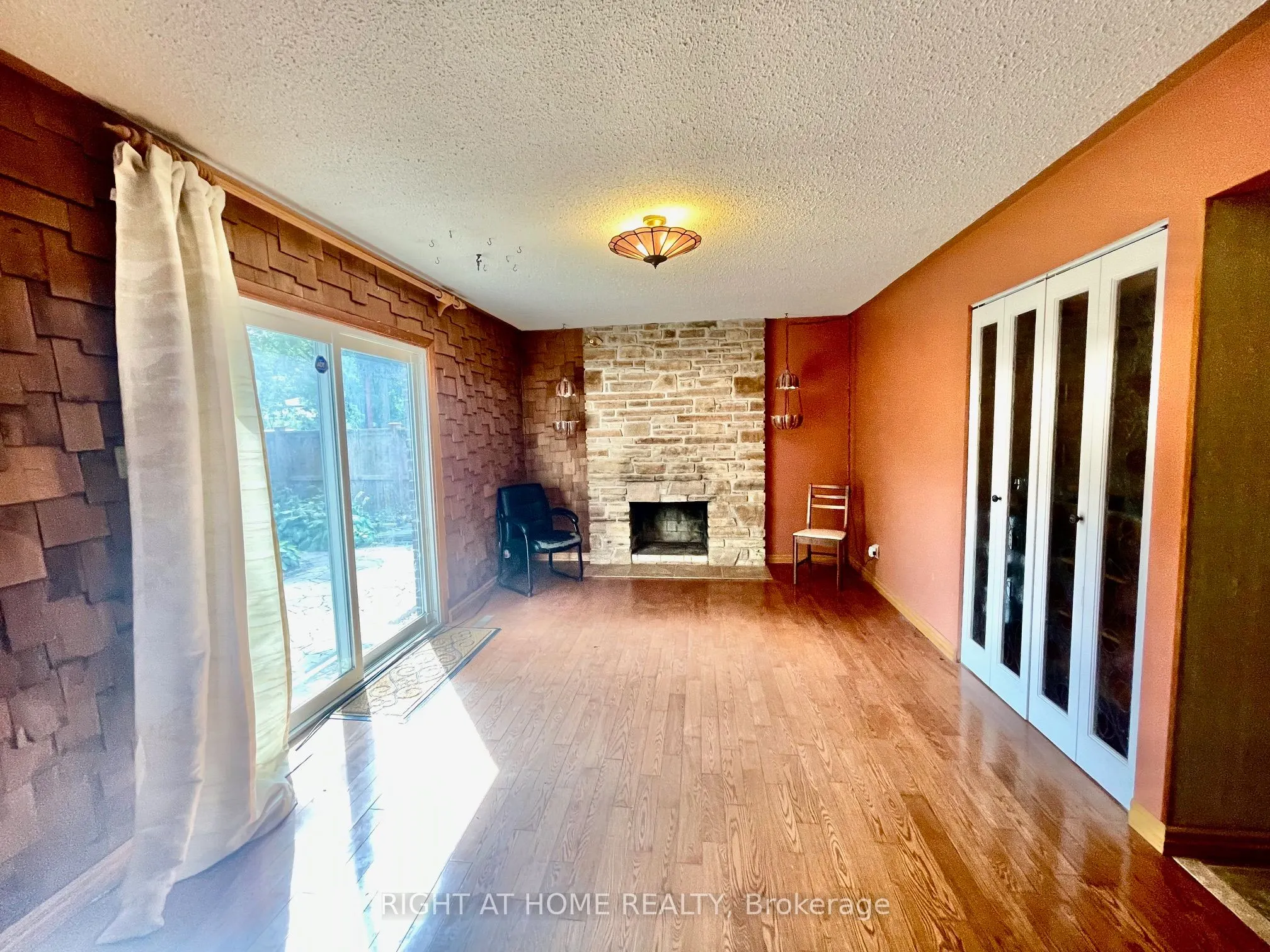 23 Pomander Road