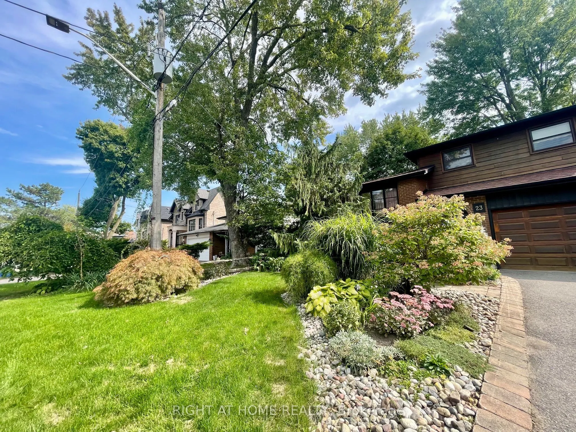 23 Pomander Road