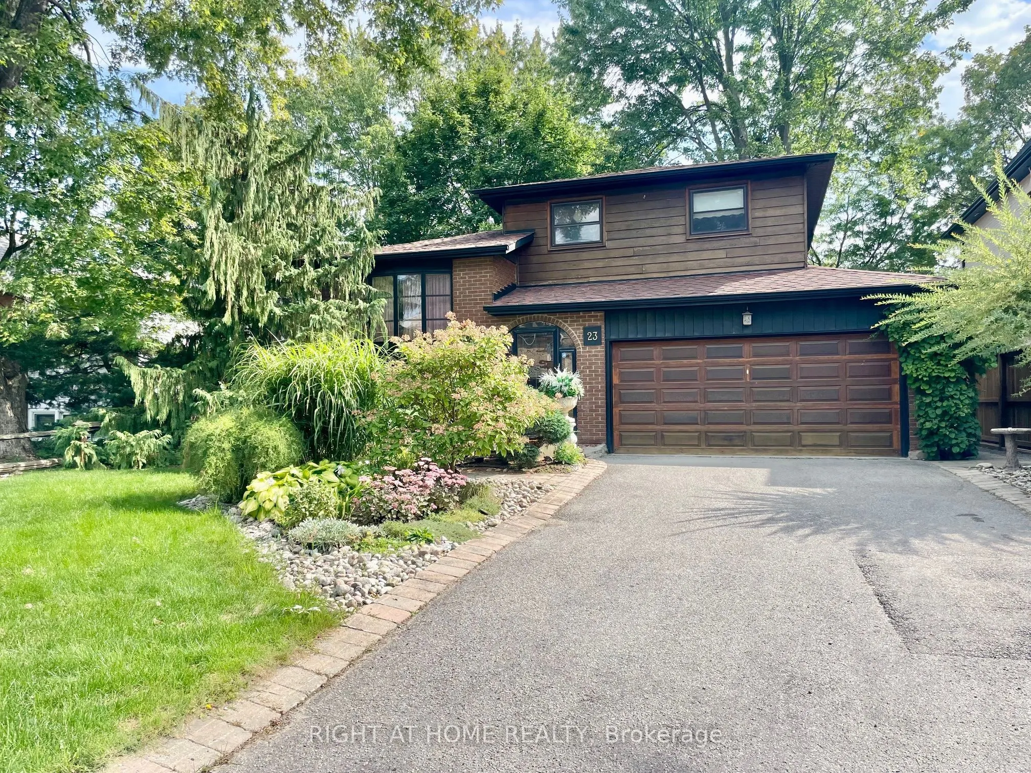 23 Pomander Road