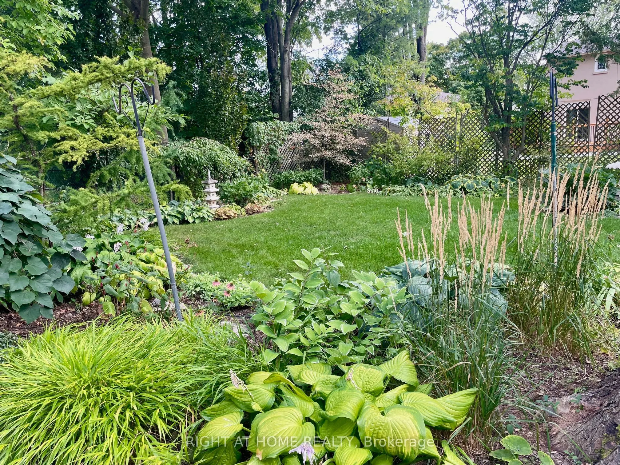 23 Pomander Road