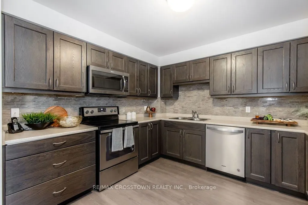 420 William Graham Drive, #418