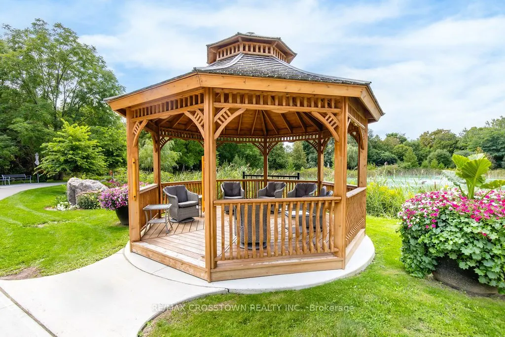 420 William Graham Drive, #418