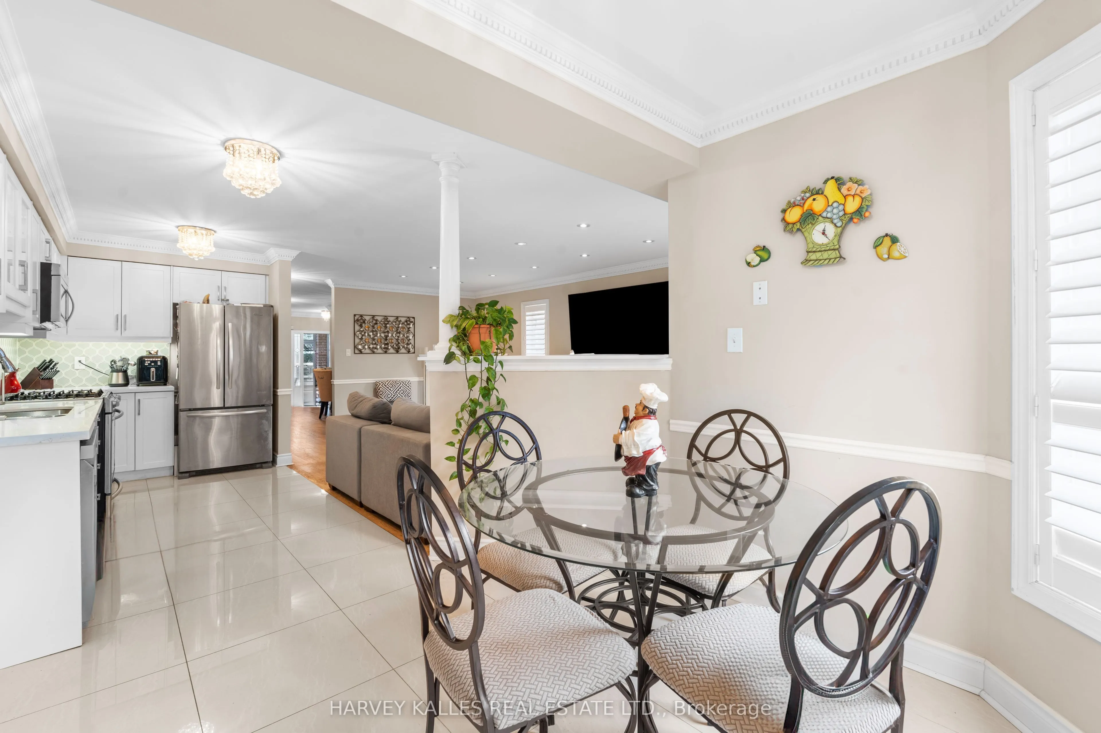 62 Kalmar Crescent