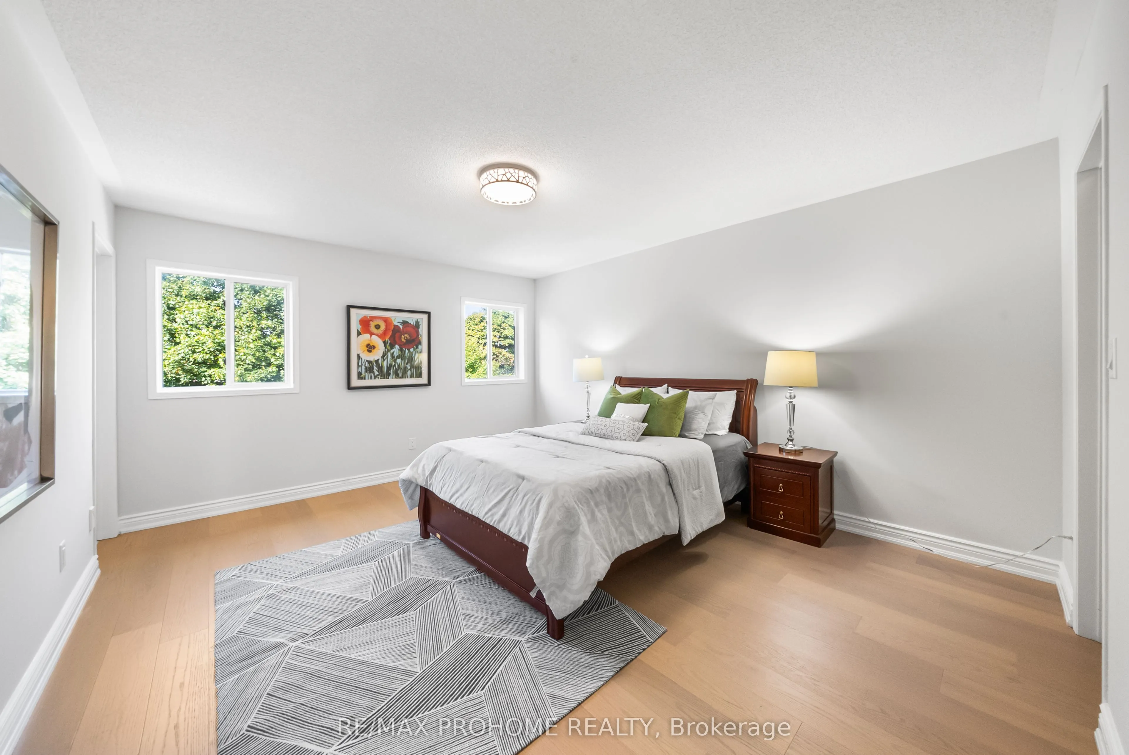 144 Deepspring Crescent