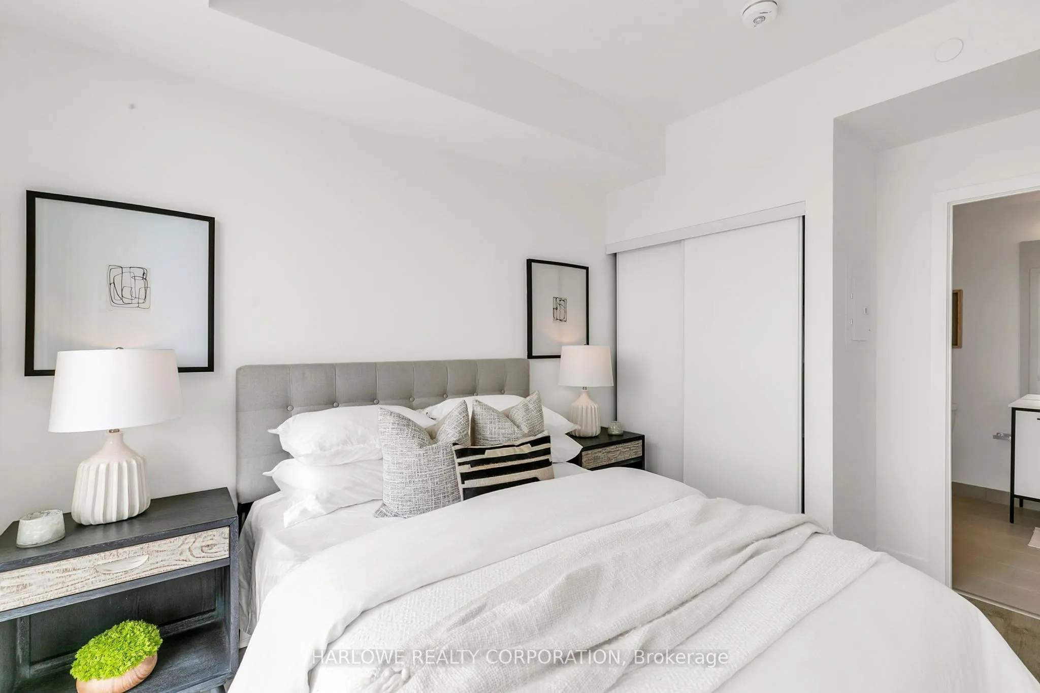 185 Deerfield Road, #1006