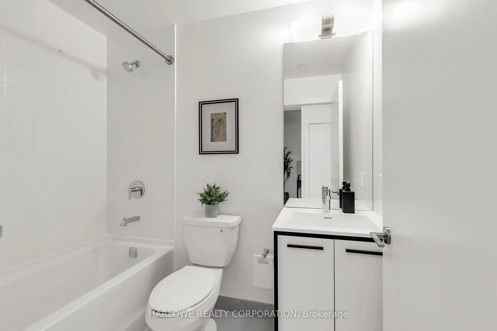 185 Deerfield Road, #1006
