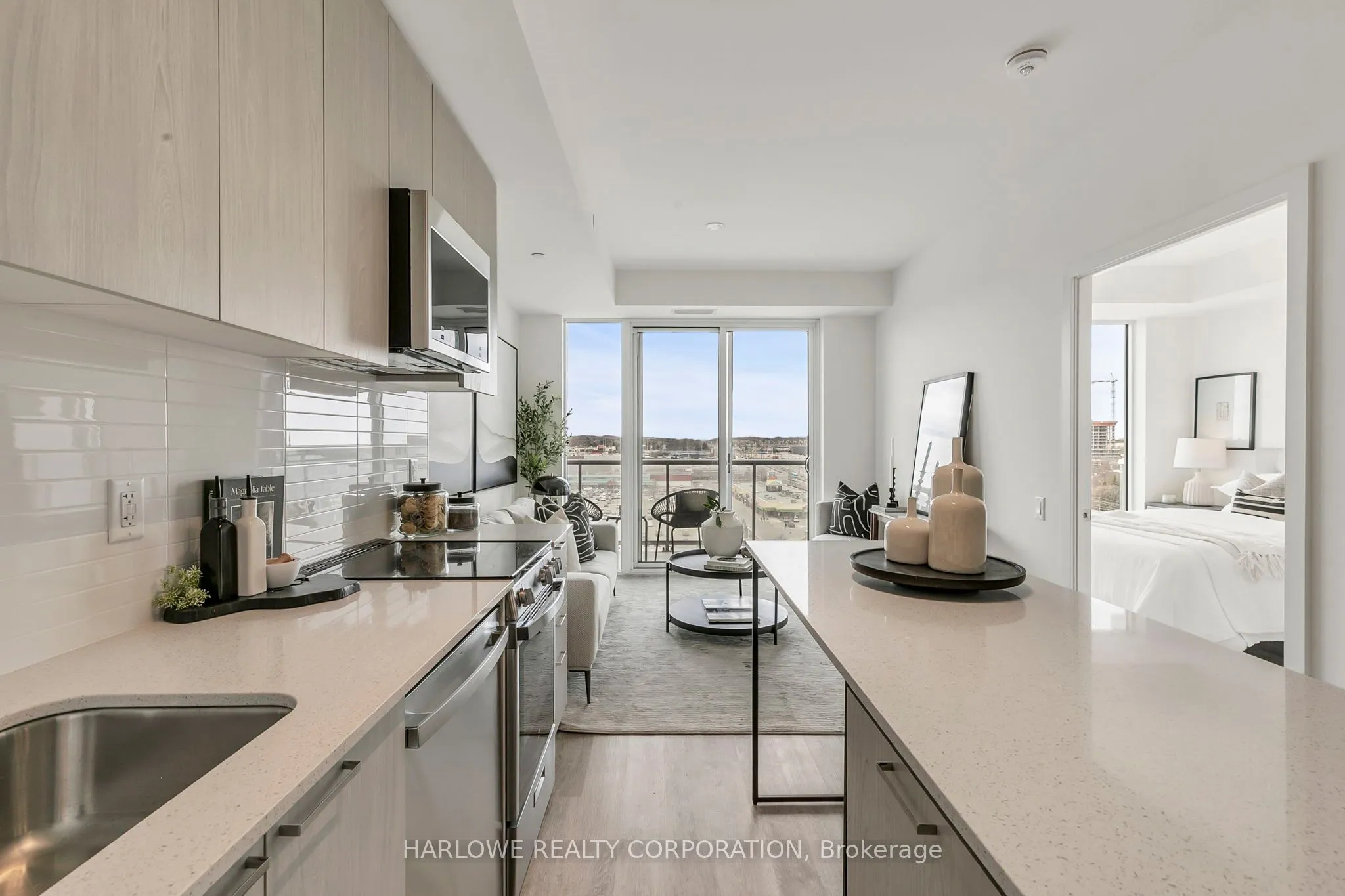 185 Deerfield Road, #1006