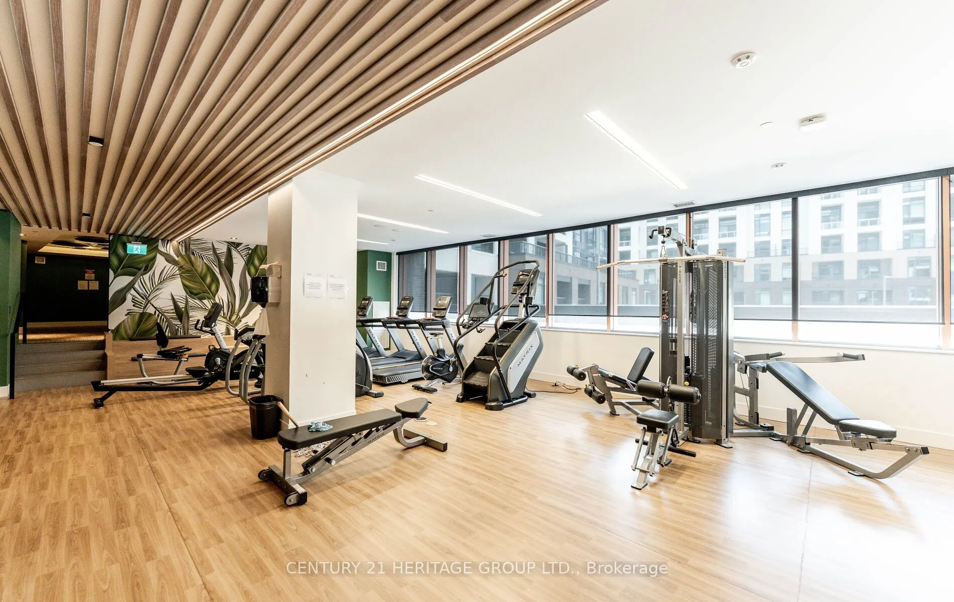 7950 Bathurst Street, #201