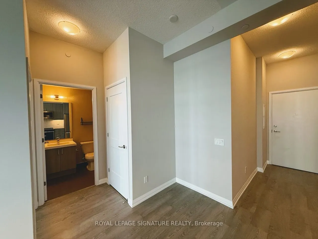 7895 Jane Street, #1009