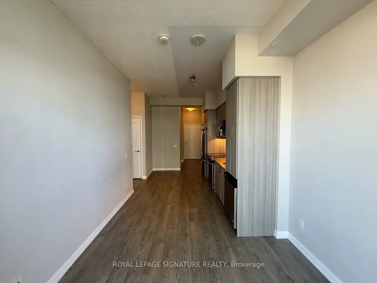 7895 Jane Street, #1009