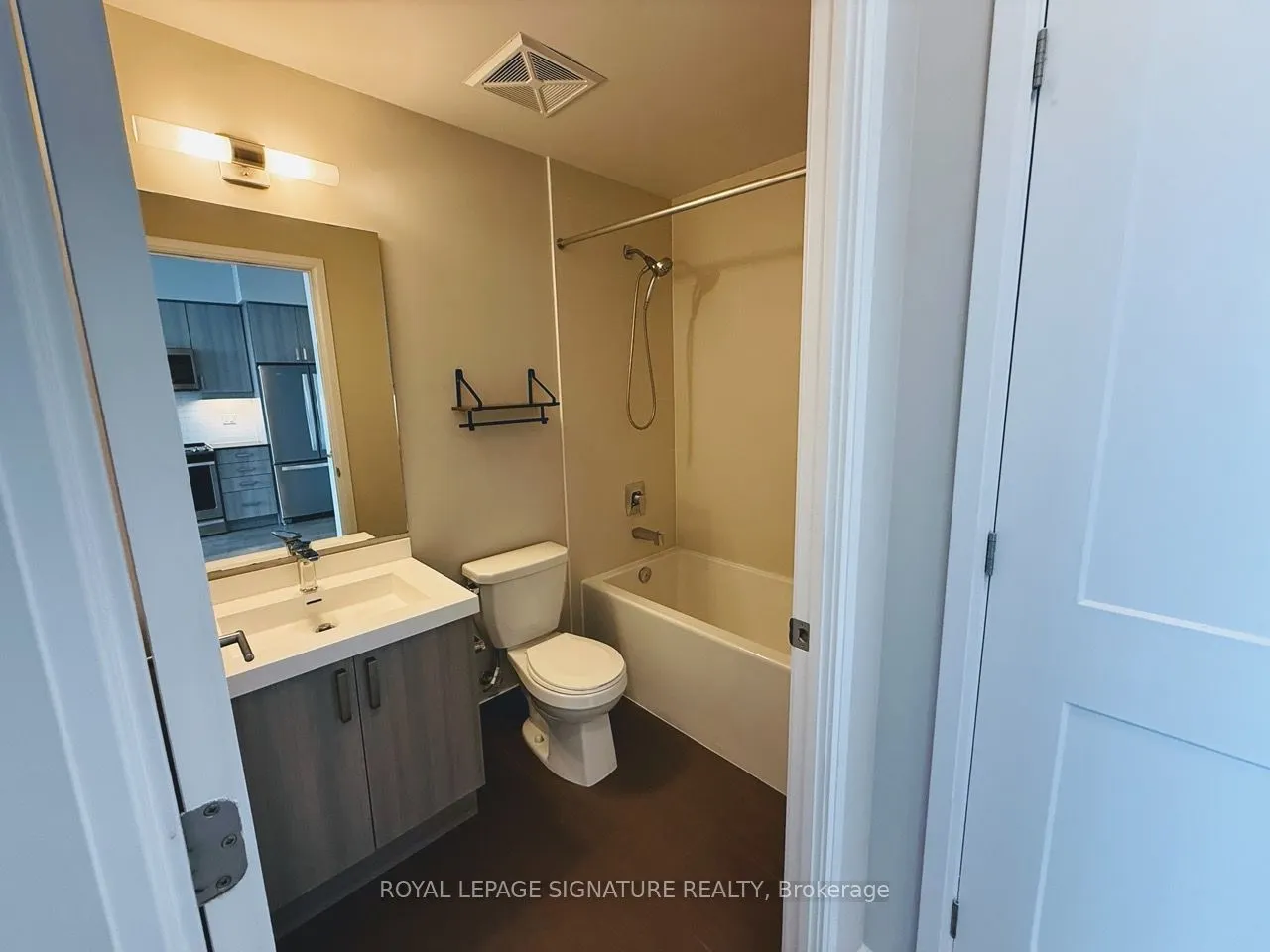 7895 Jane Street, #1009