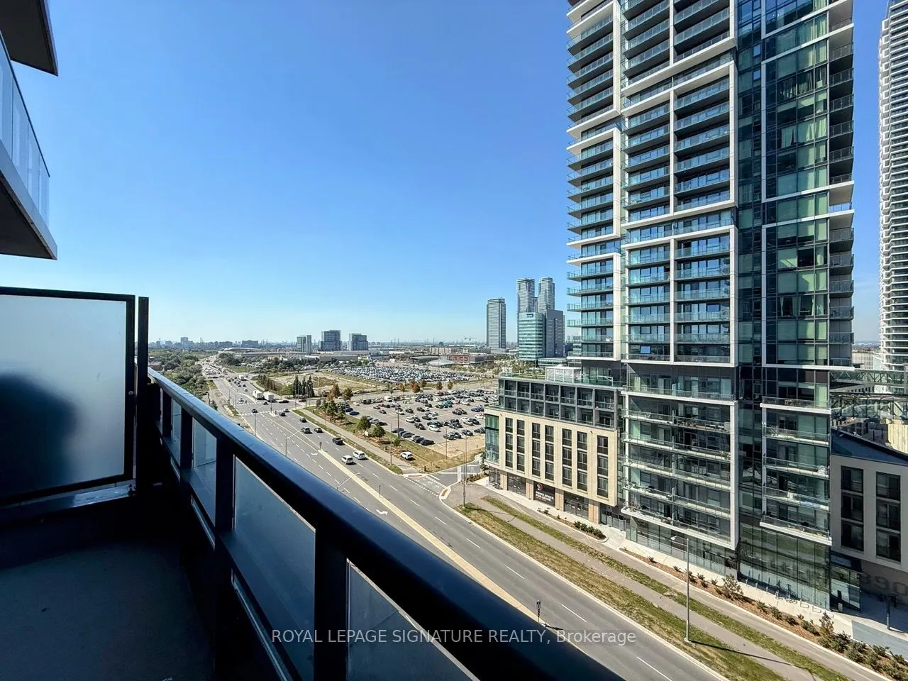 7895 Jane Street, #1009