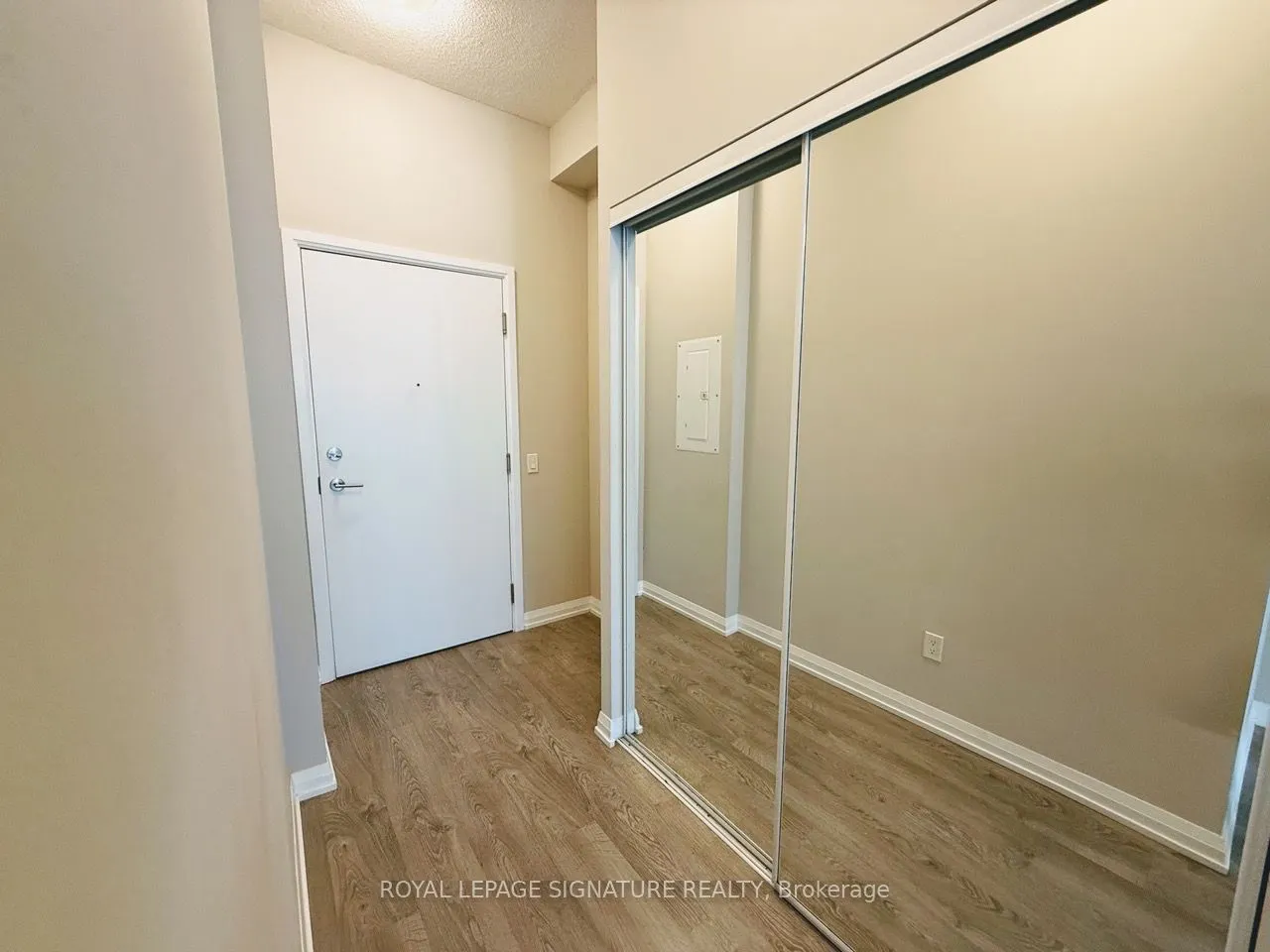 7895 Jane Street, #1009