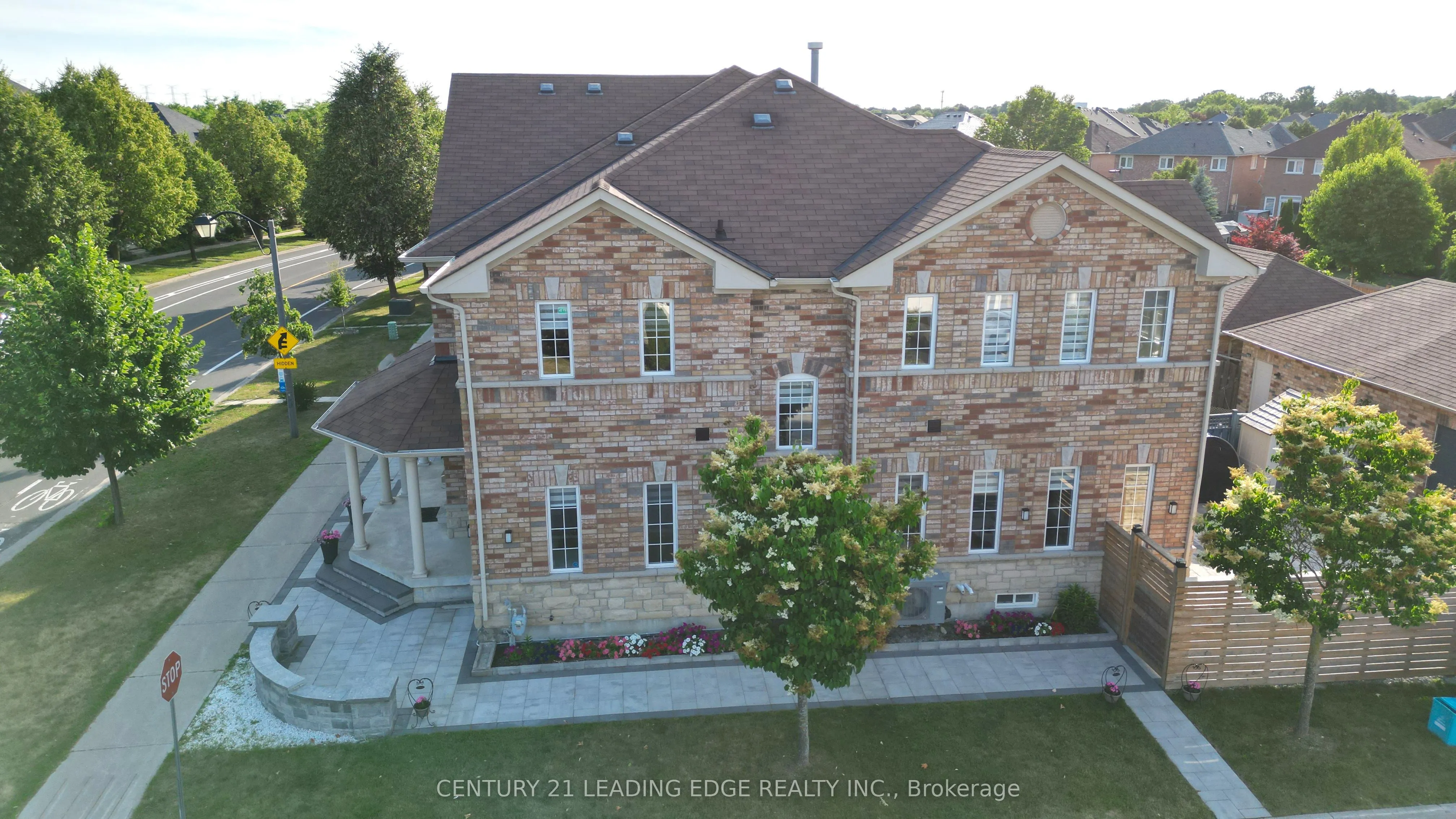 648 South Unionville Avenue