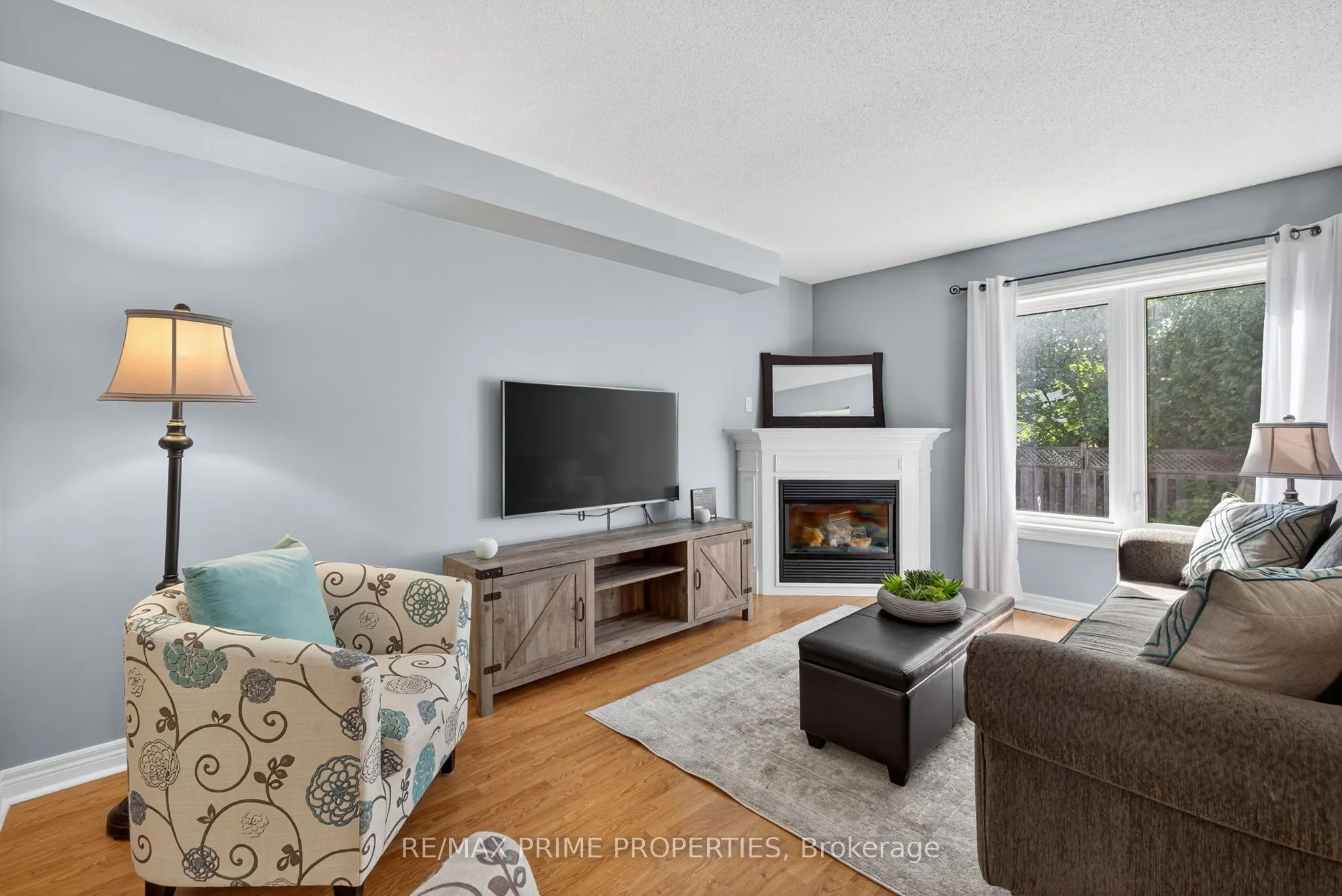 85 Margaret Graham Crescent