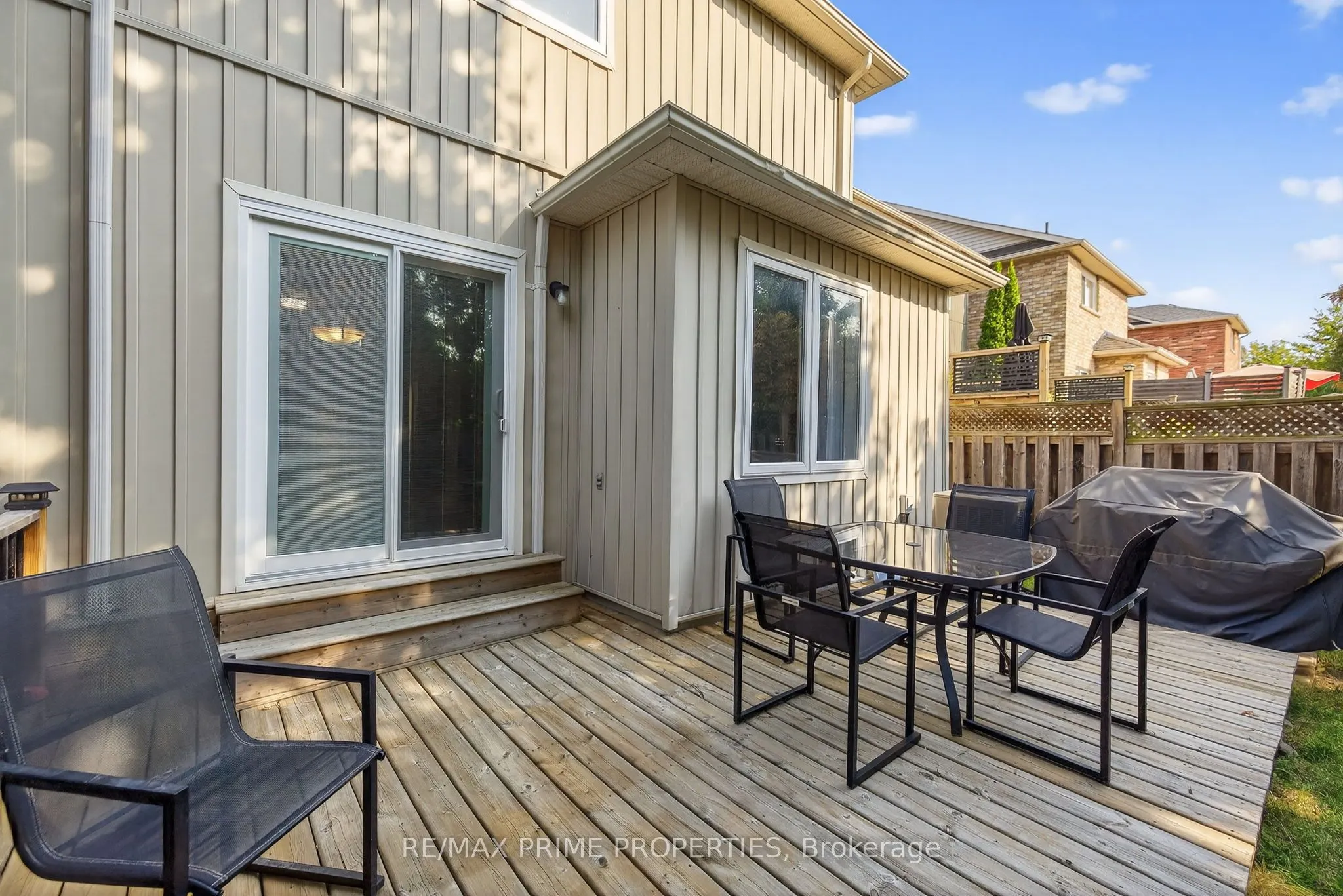 85 Margaret Graham Crescent