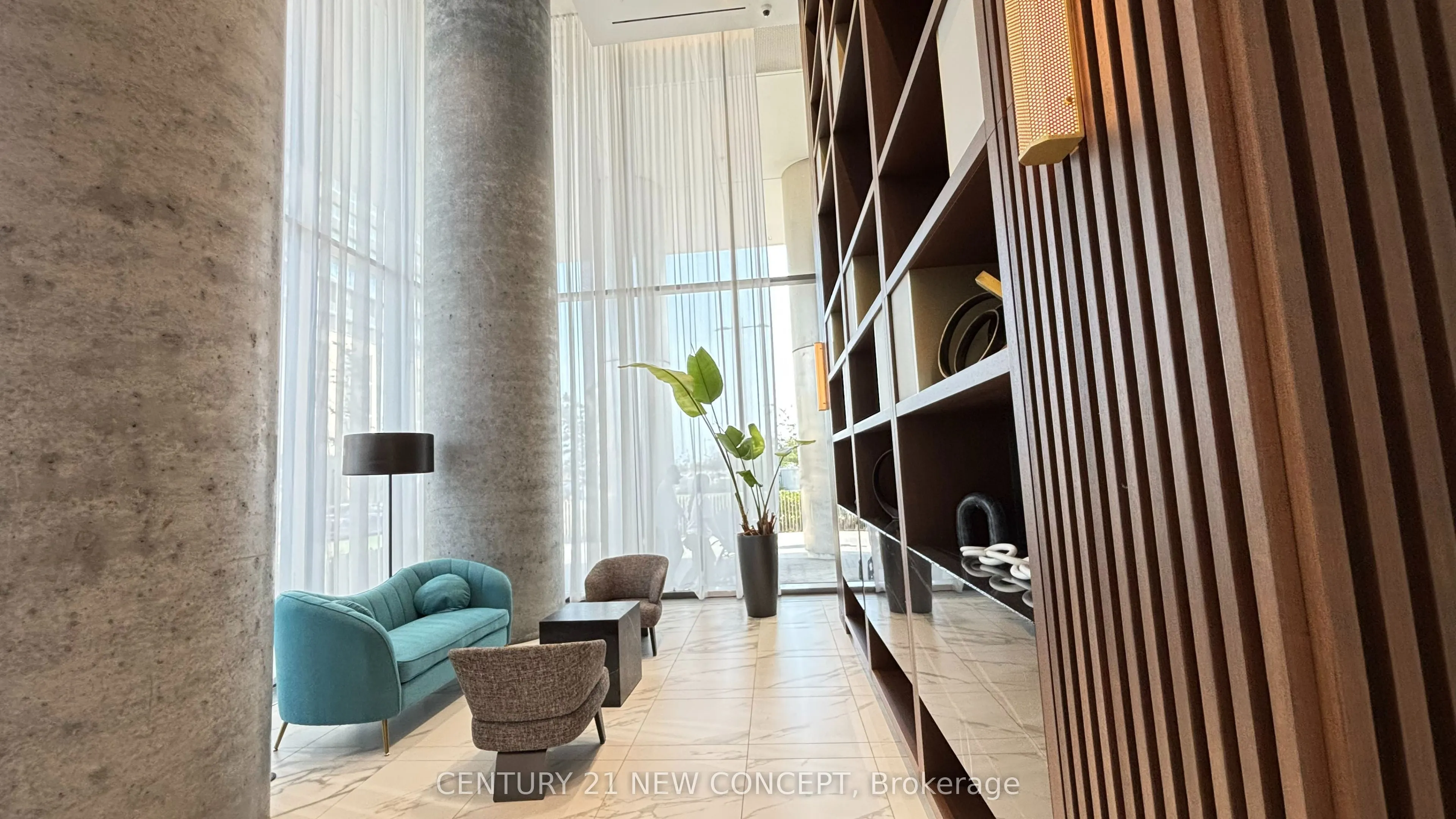 950 Portage Parkway, #2309