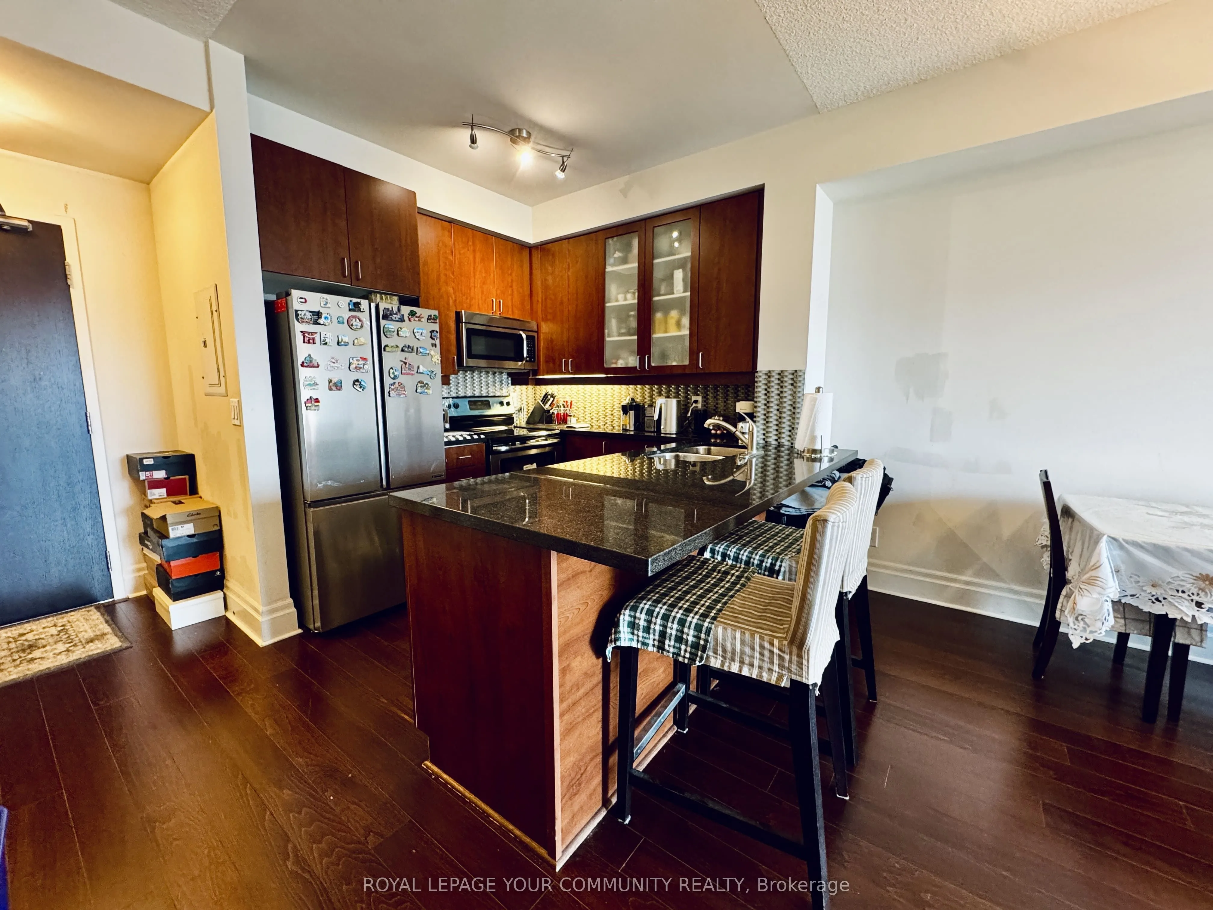 111 UPPER DUKE Crescent, #503