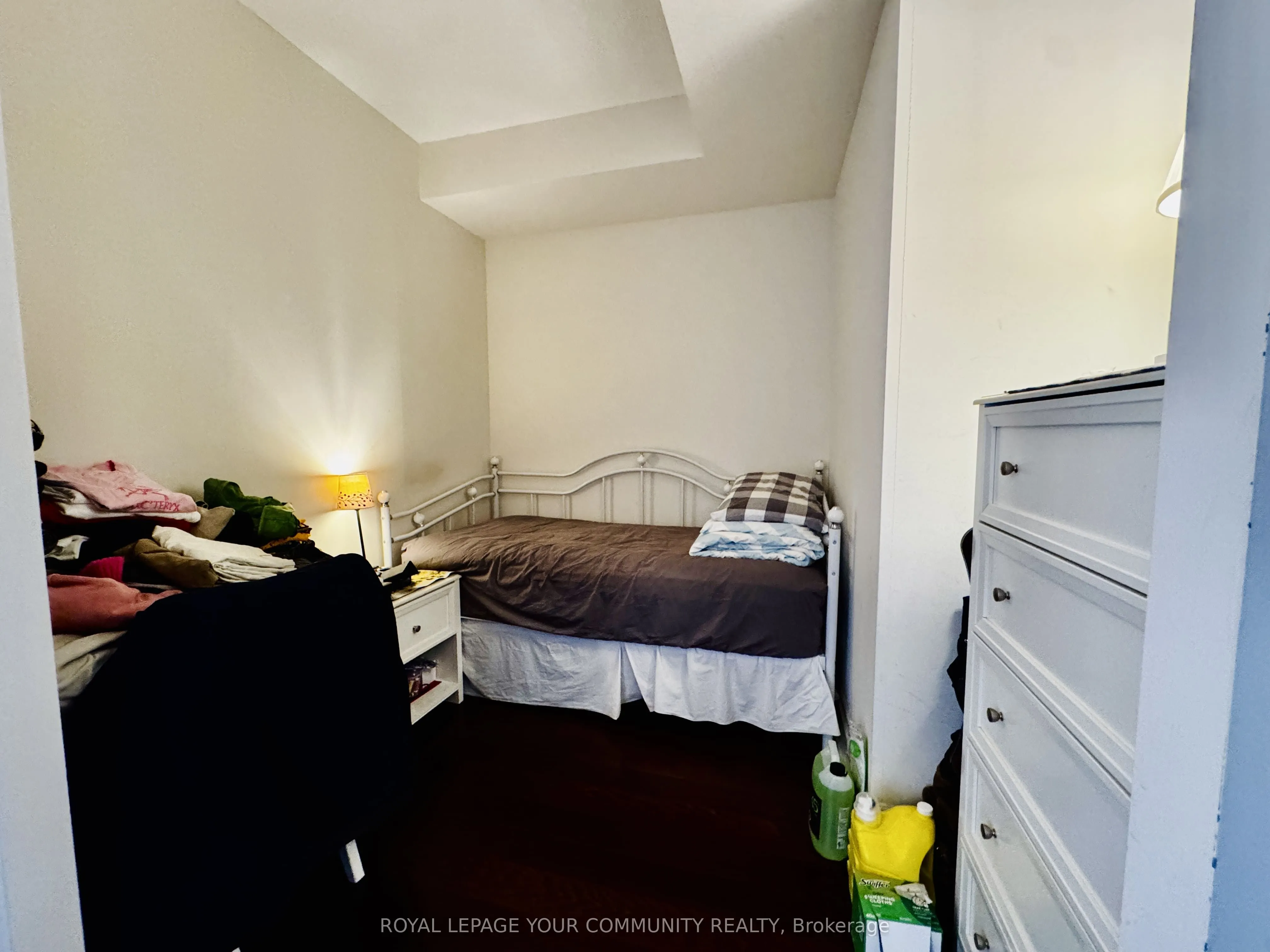 111 UPPER DUKE Crescent, #503