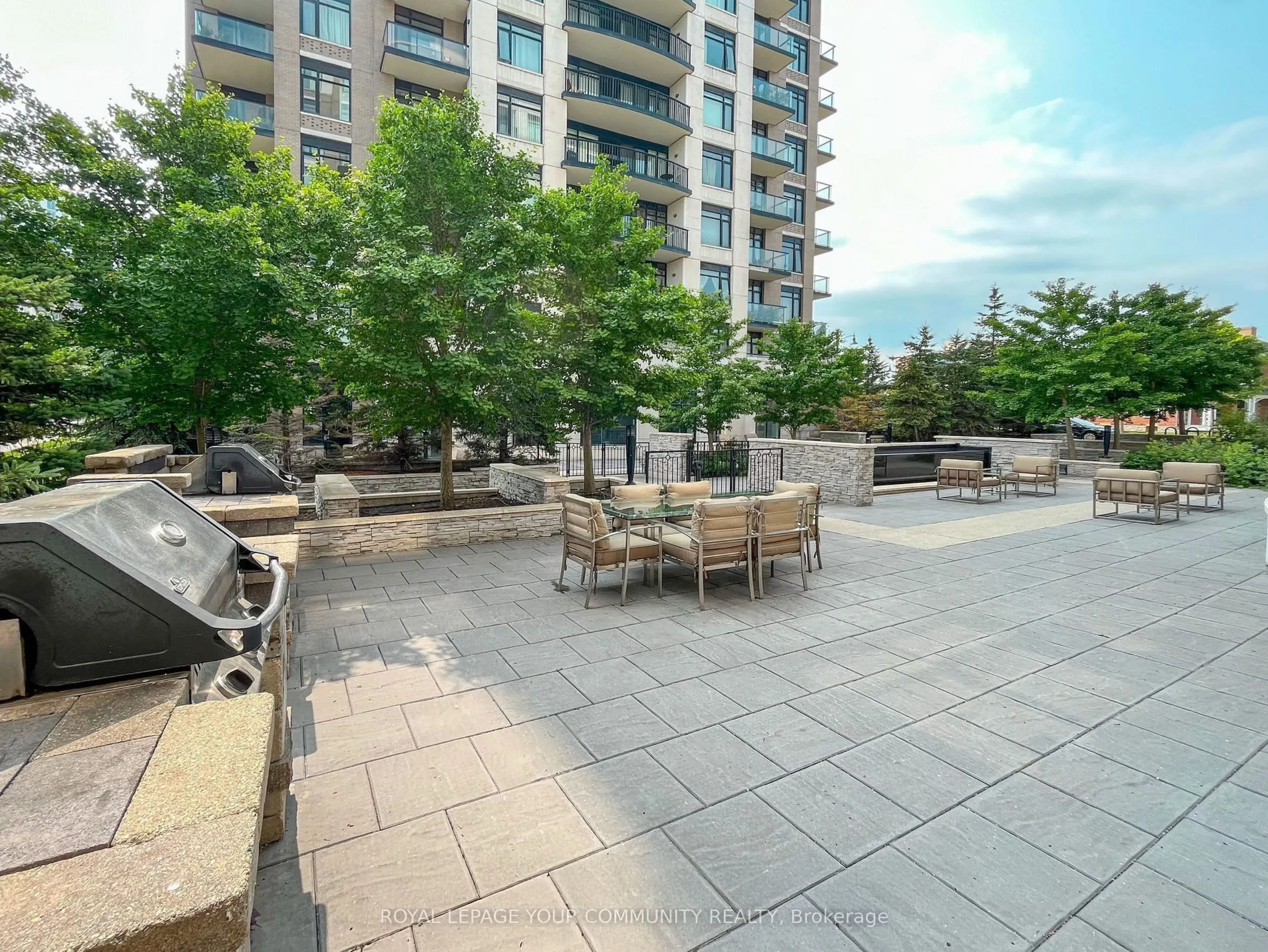 111 UPPER DUKE Crescent, #503