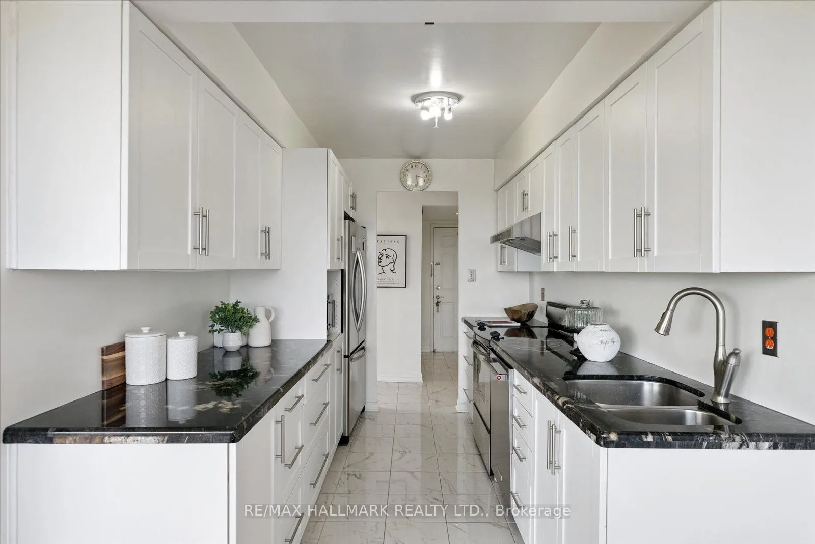 175 Cedar Avenue, #704