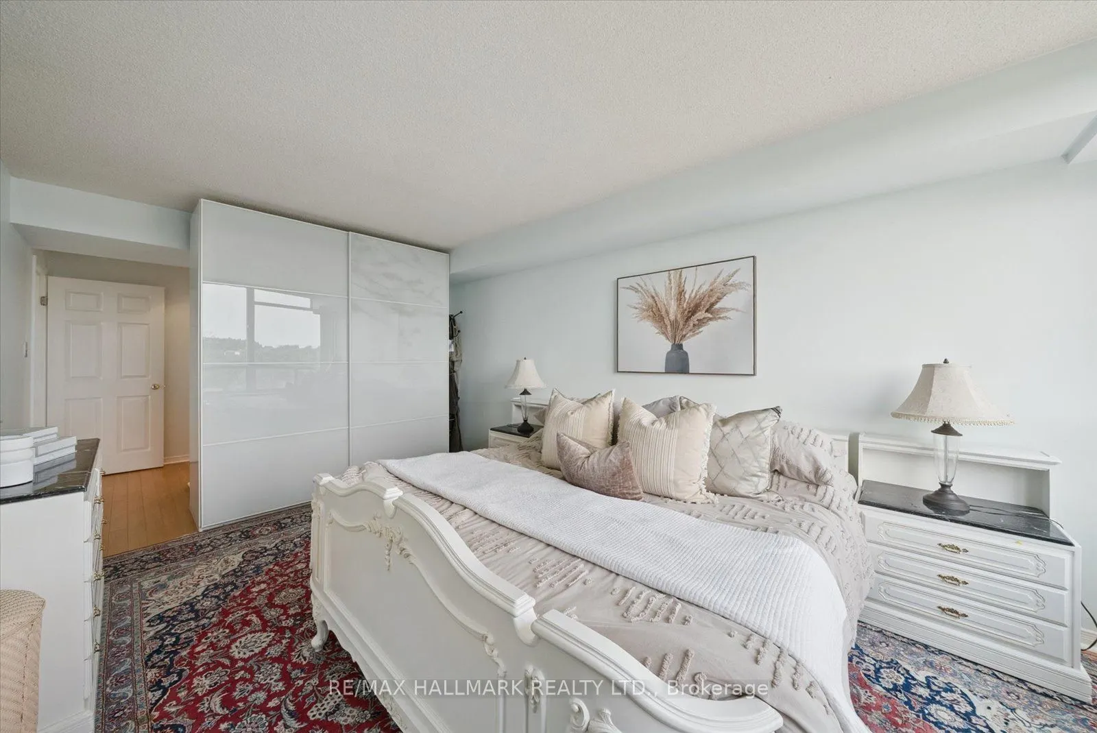 175 Cedar Avenue, #704