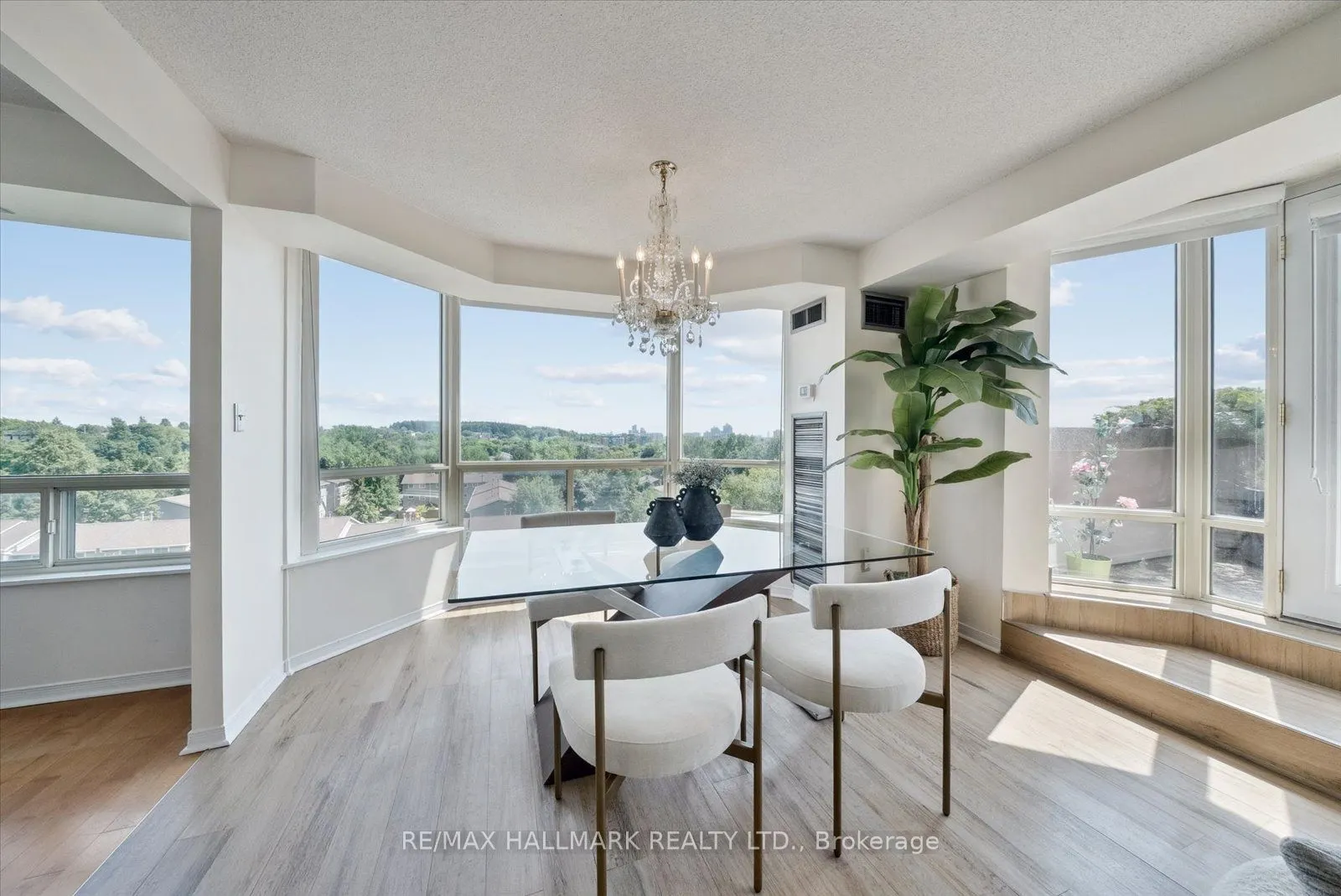 175 Cedar Avenue, #704
