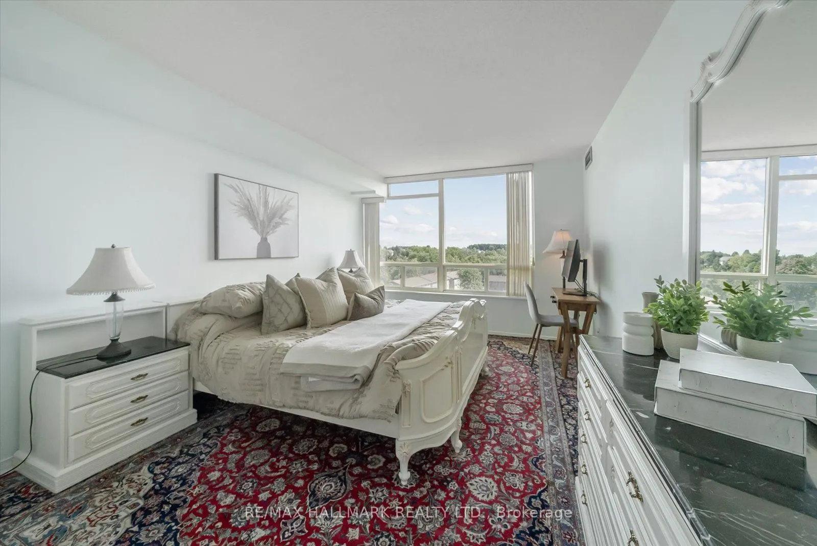 175 Cedar Avenue, #704
