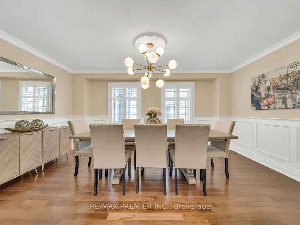 606 Brooker Ridge