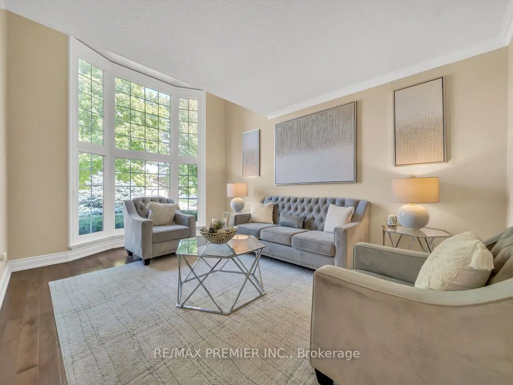 606 Brooker Ridge