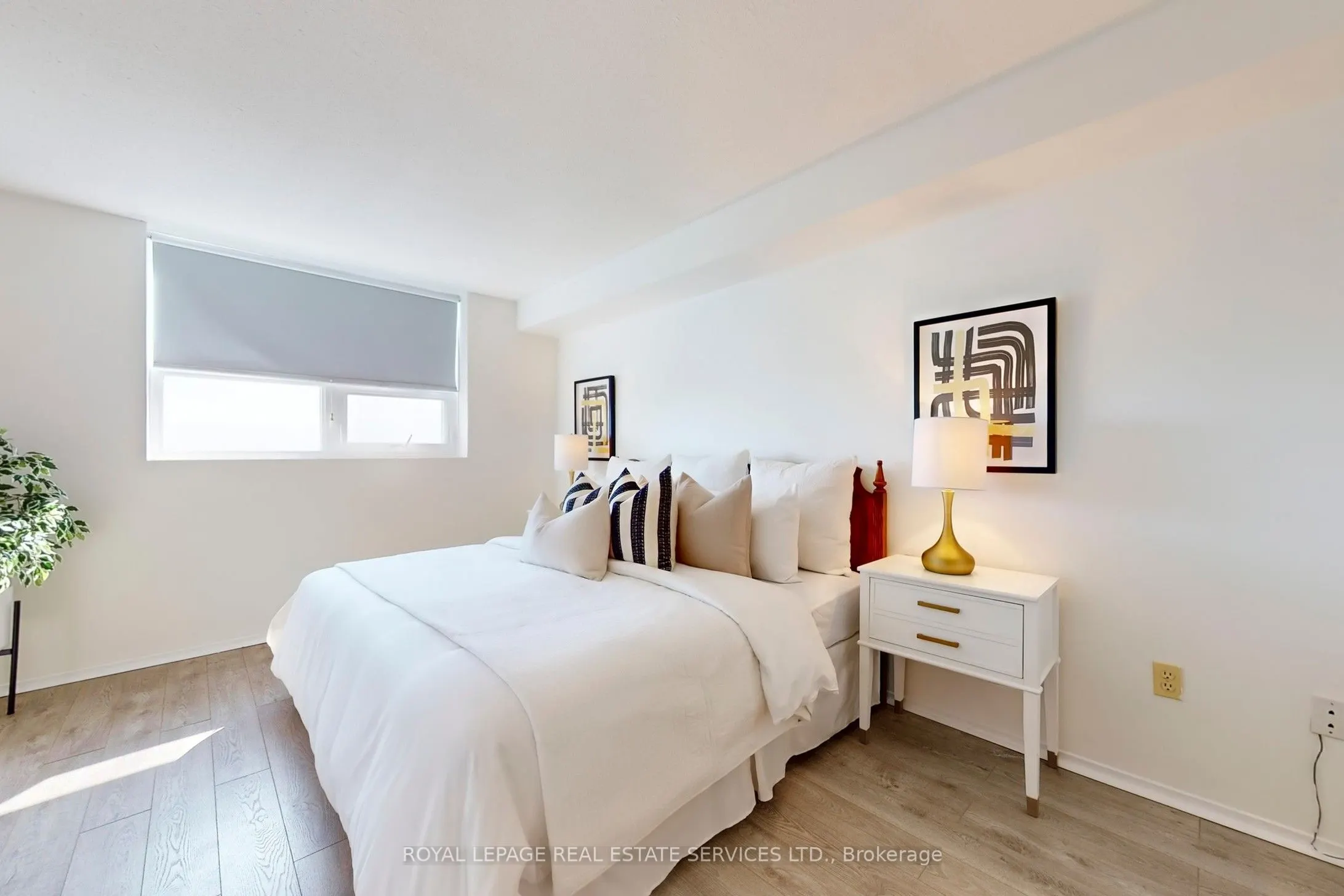 7601 Bathurst Street, #1201