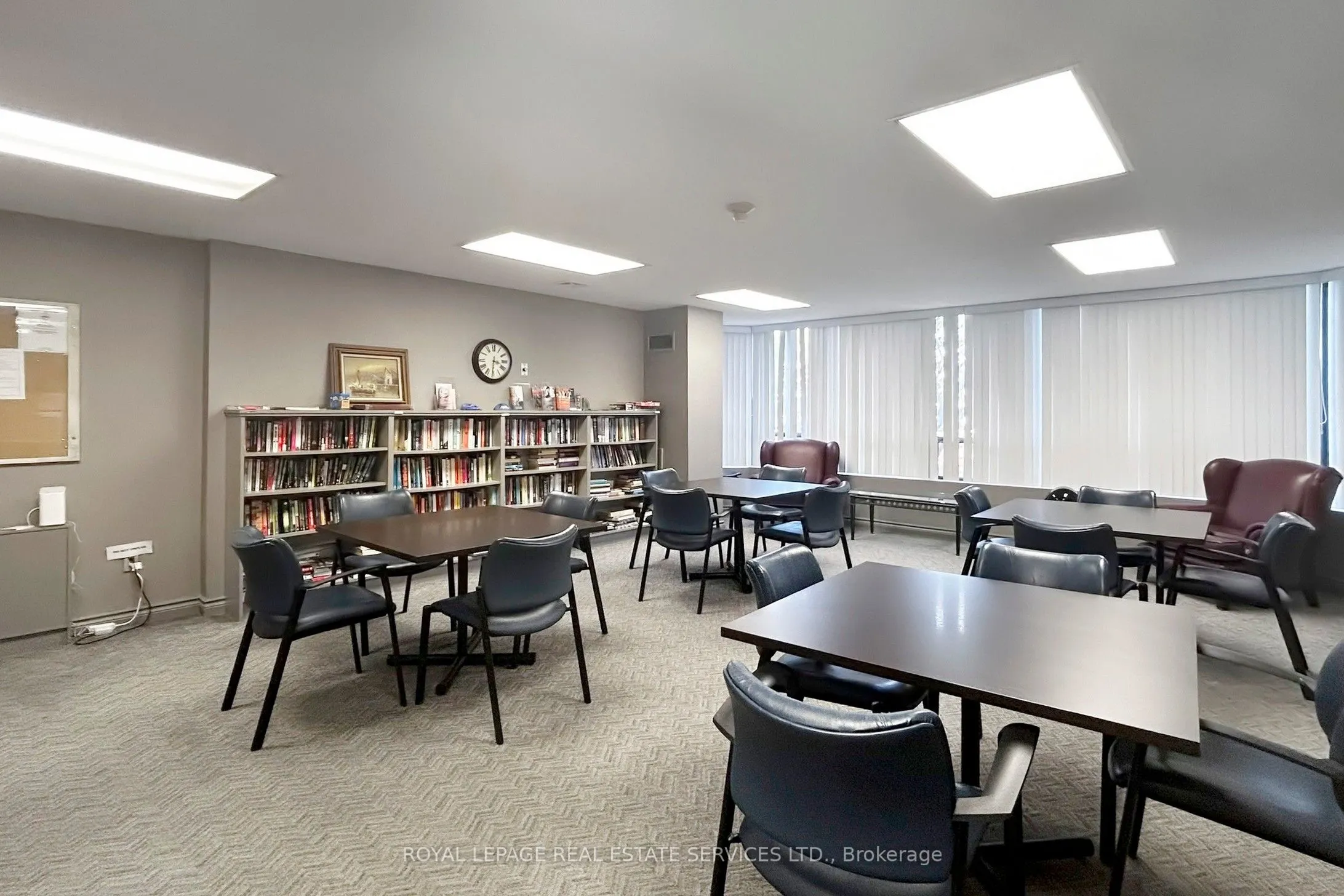 7601 Bathurst Street, #1201