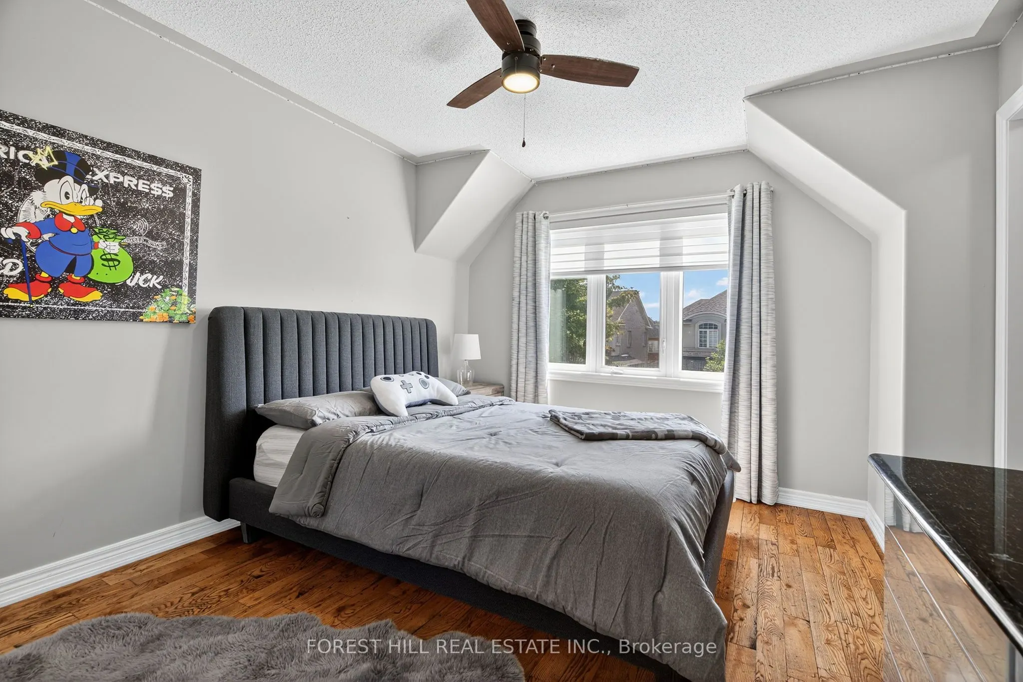 54 Hendel Drive