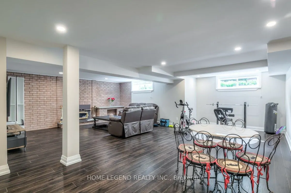 107 Arnold Avenue